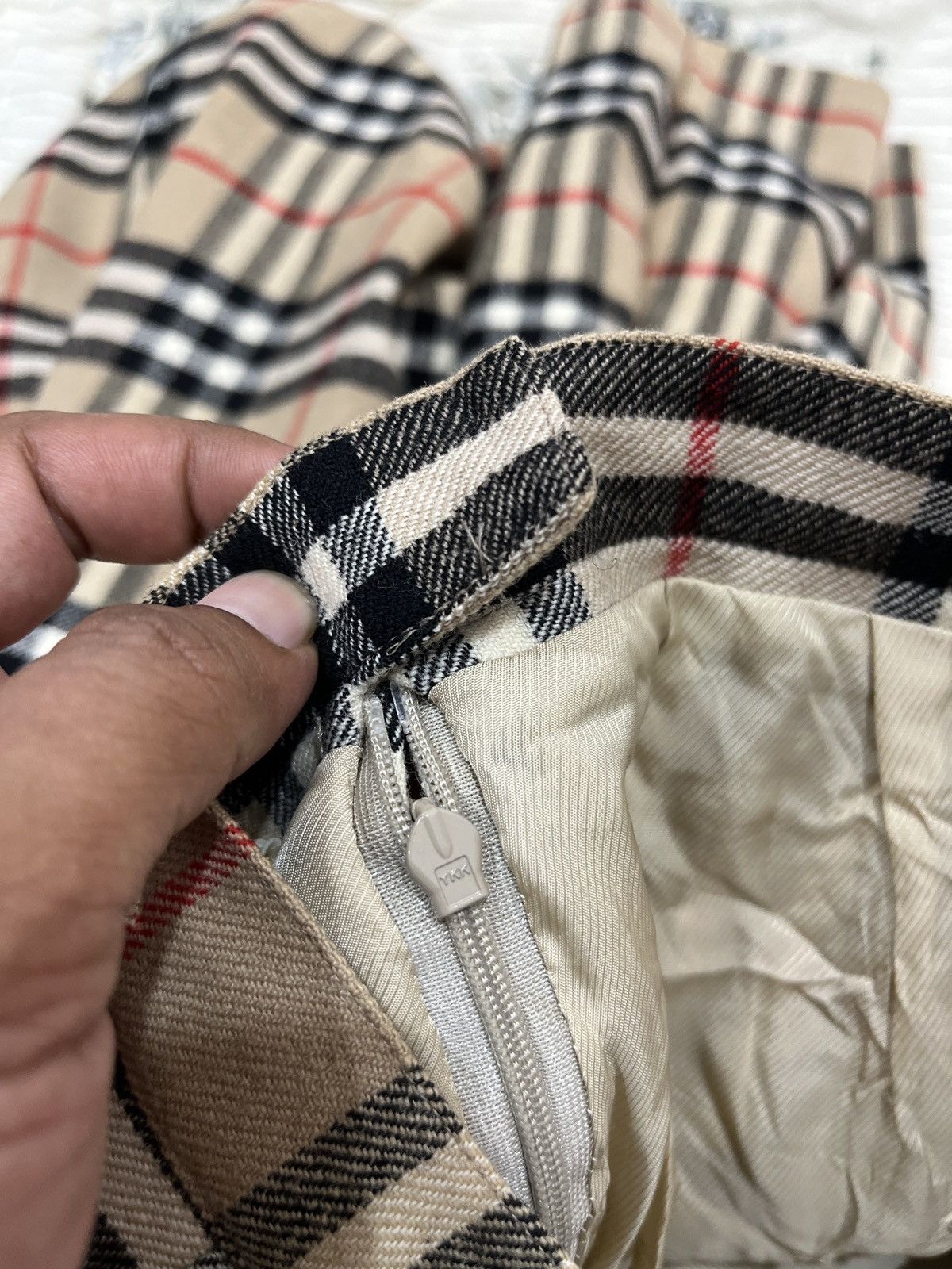 Burberry (Ttt). 💣🔥ARCHIVE COLLECTION BURBERRYS NOVA CHECK SKIRTS Size 24" / US 00 / IT 34 - 9 Thumbnail