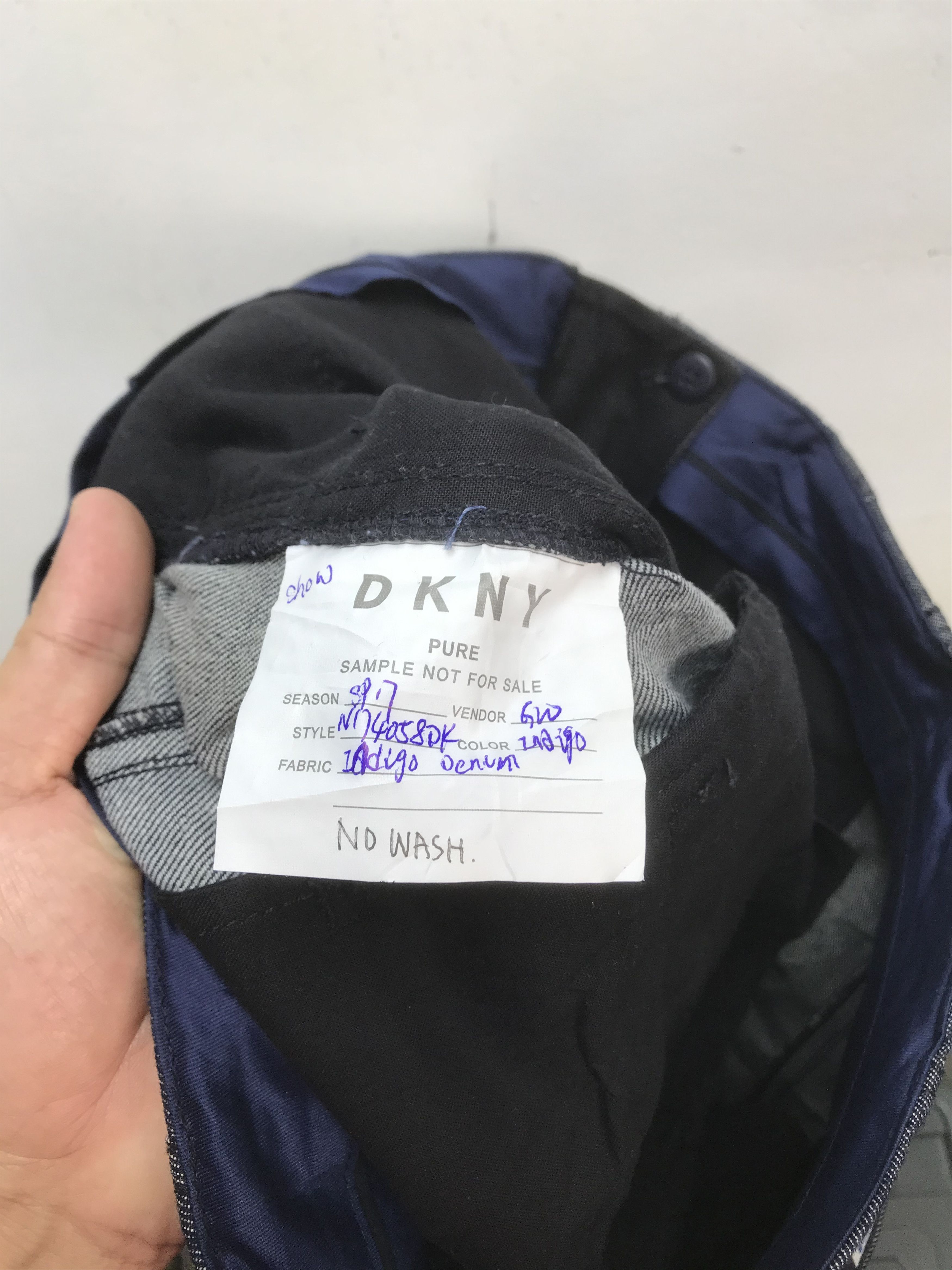 DKNY DKNY Wide Leg and Baggy Spellout Pant Size US 34 / EU 50 - 10 Thumbnail