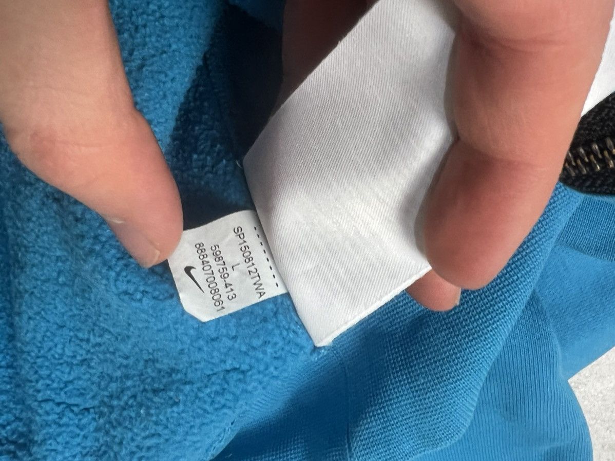 Nike Rare Nike Tech Hoodie With Arm Pocket Hype Streetwear Size US L / EU 52-54 / 3 - 5 Thumbnail
