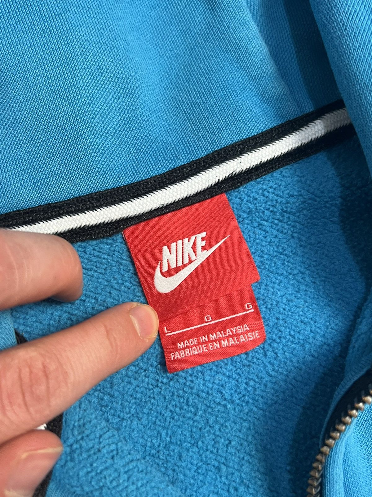 Nike Rare Nike Tech Hoodie With Arm Pocket Hype Streetwear Size US L / EU 52-54 / 3 - 4 Thumbnail