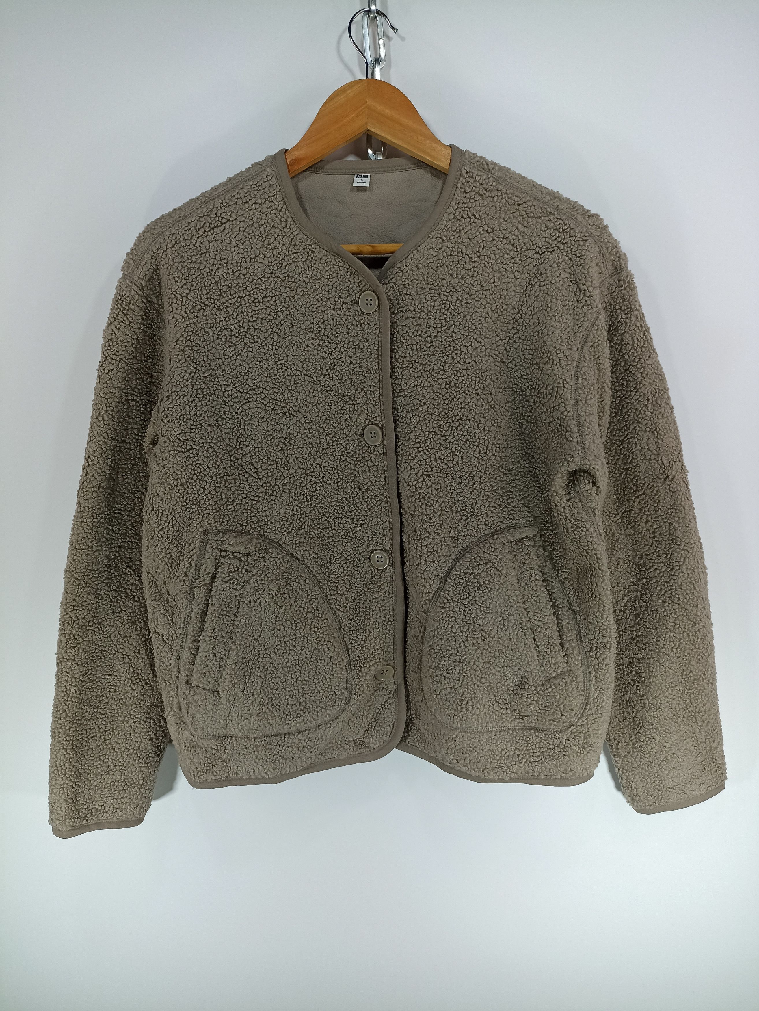 Uniqlo Uniqlo Cardigan Bulky Fleece Size L / US 10 / IT 46 - 1 Thumbnail
