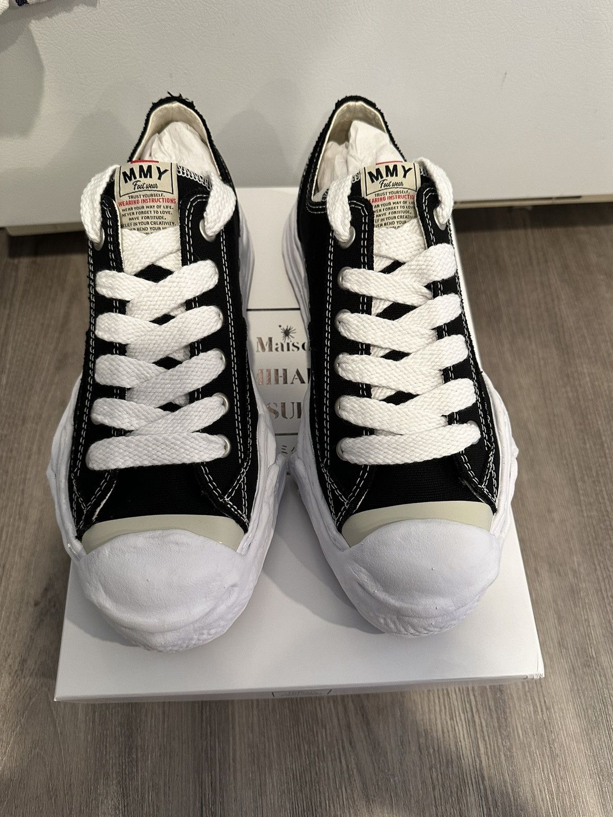 Miharayasuhiro Mihara Yasuhiro Hank Low Black White Size 42 | Grailed