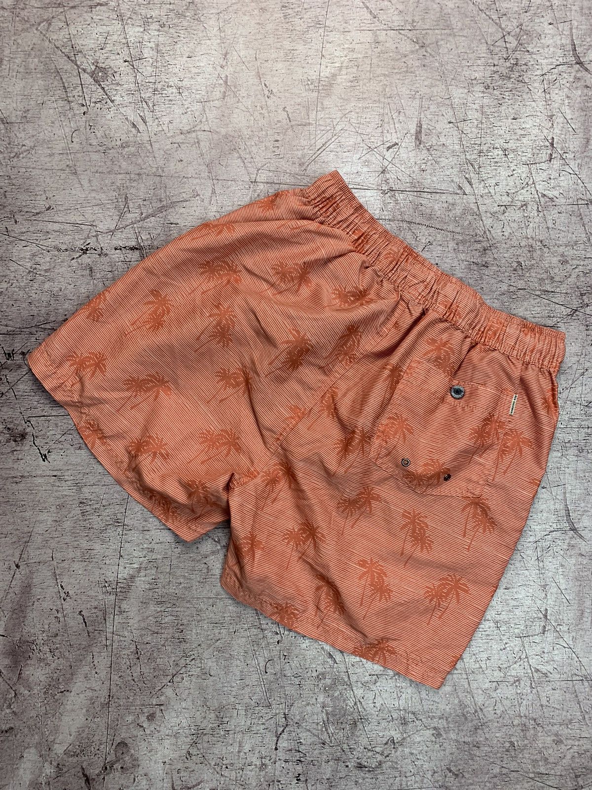 Ben Sherman Vintage Ben Sherman Palm Shorts Size US 34 / EU 50 - 2 Thumbnail
