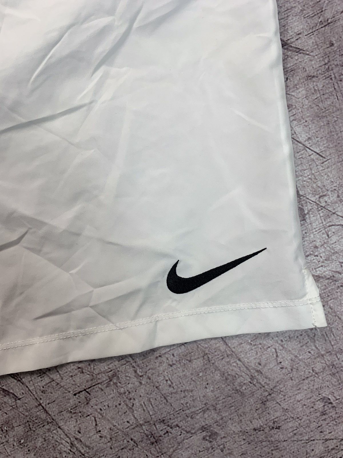 Nike × Vintage Vintage Nike Y2K Mens Shorts Size US 36 / EU 52 - 5 Thumbnail