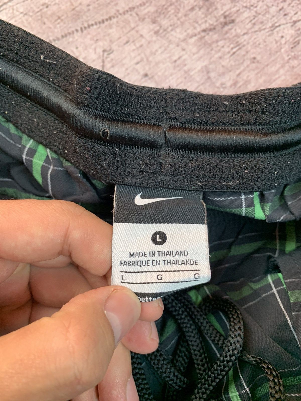 Nike × Vintage Vintage Nike Y2K Hype Mens Shorts Size US 34 / EU 50 - 8 Thumbnail