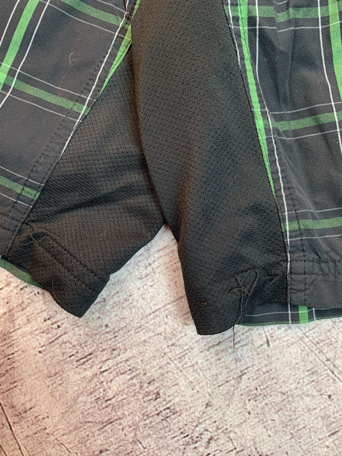Nike × Vintage Vintage Nike Y2K Hype Mens Shorts Size US 34 / EU 50 - 9 Thumbnail
