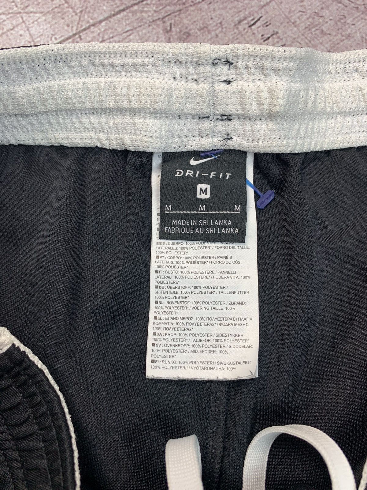 Nike × Vintage Vintage Nike Y2K Hype Mens Shorts Size US 32 / EU 48 - 5 Thumbnail