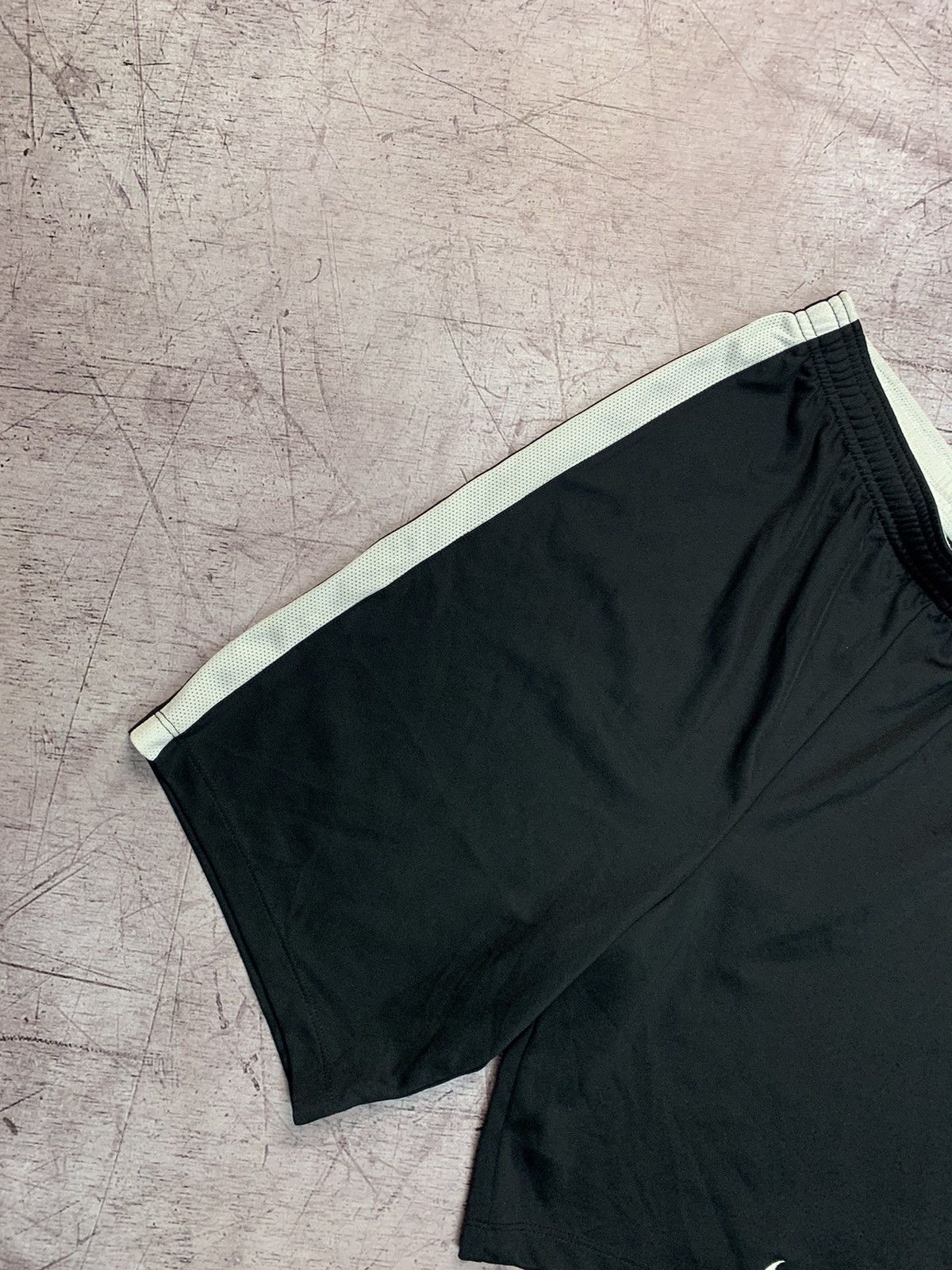 Nike × Vintage Vintage Nike Y2K Hype Mens Shorts Size US 32 / EU 48 - 2 Thumbnail