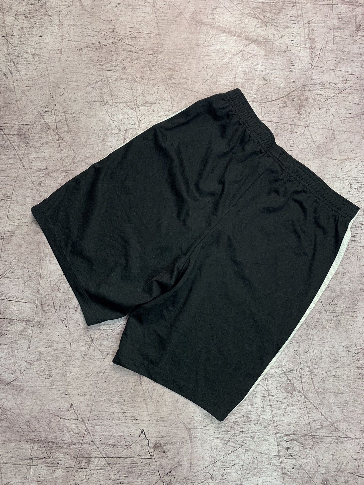 Nike × Vintage Vintage Nike Y2K Hype Mens Shorts Size US 32 / EU 48 - 7 Thumbnail
