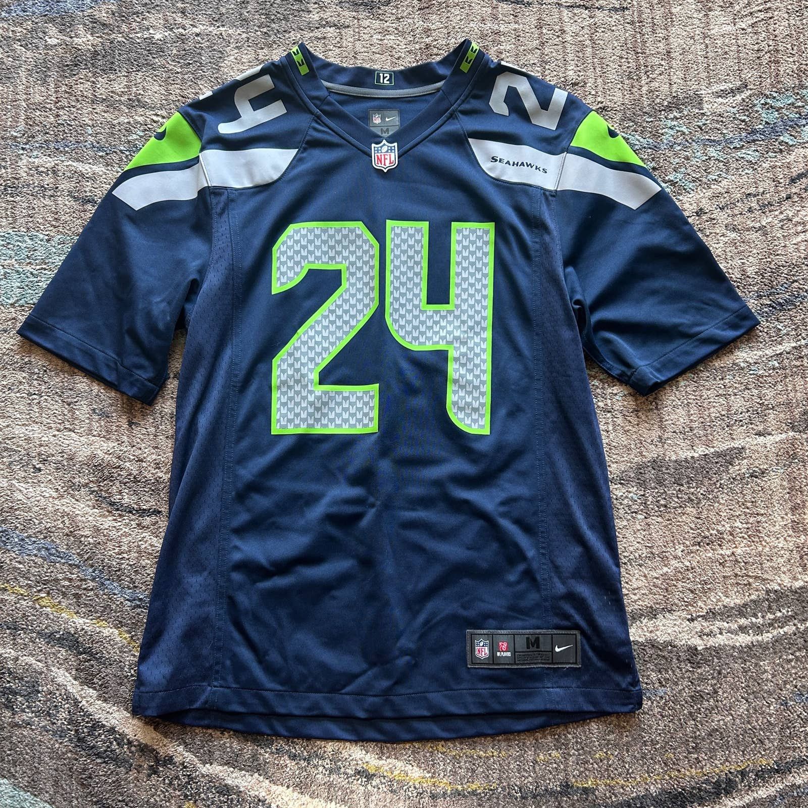 Nike, Shirts, Nike Elite Marshawn Lynch Seahawks Rare Gray Jersey Mens  Size 4