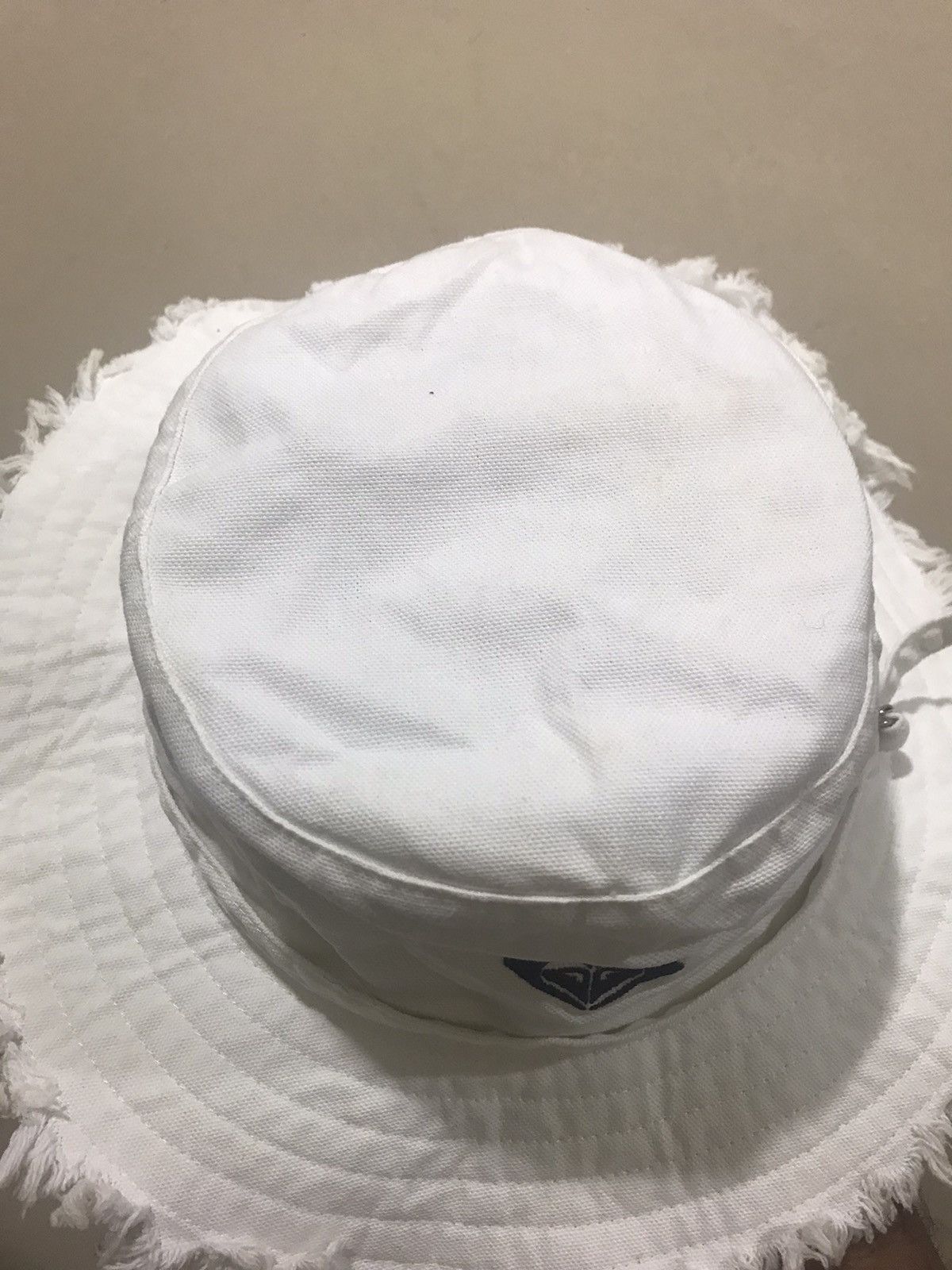 Quicksilver VTG Distress Roxy Surf Bucket Hat Size ONE SIZE - 5 Thumbnail