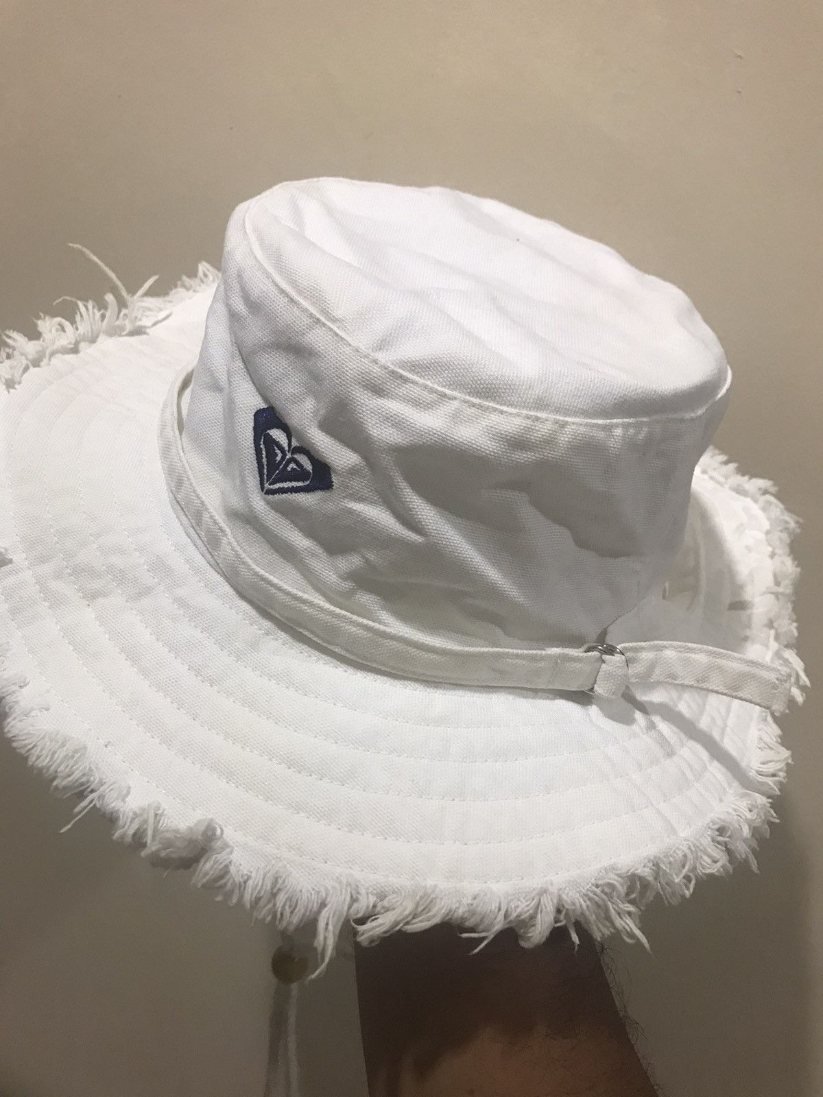 Quicksilver VTG Distress Roxy Surf Bucket Hat Size ONE SIZE - 3 Thumbnail
