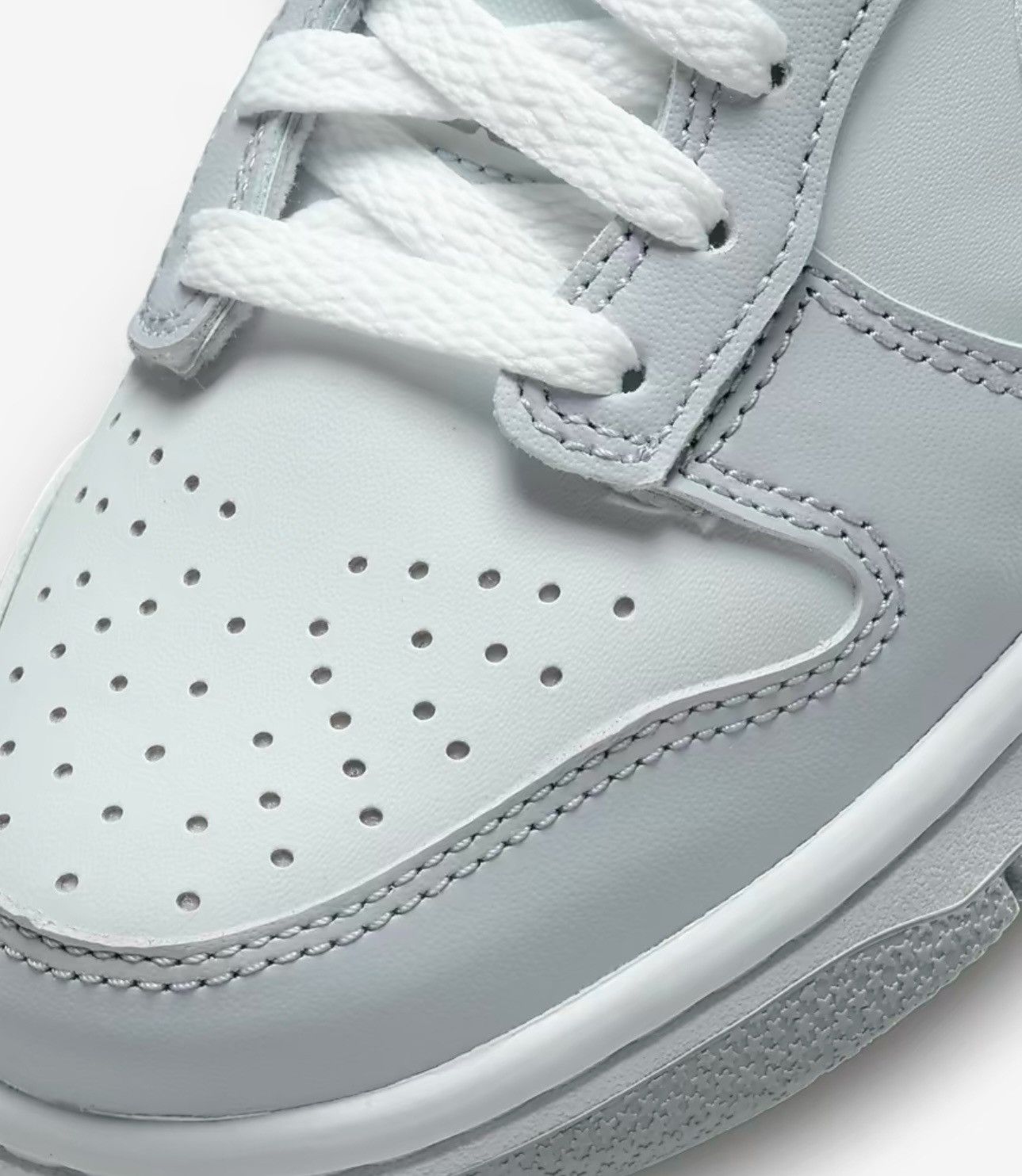 Nike Nike Dunk Low Two Toned Grey Size US 7 / EU 40 - 9 Thumbnail