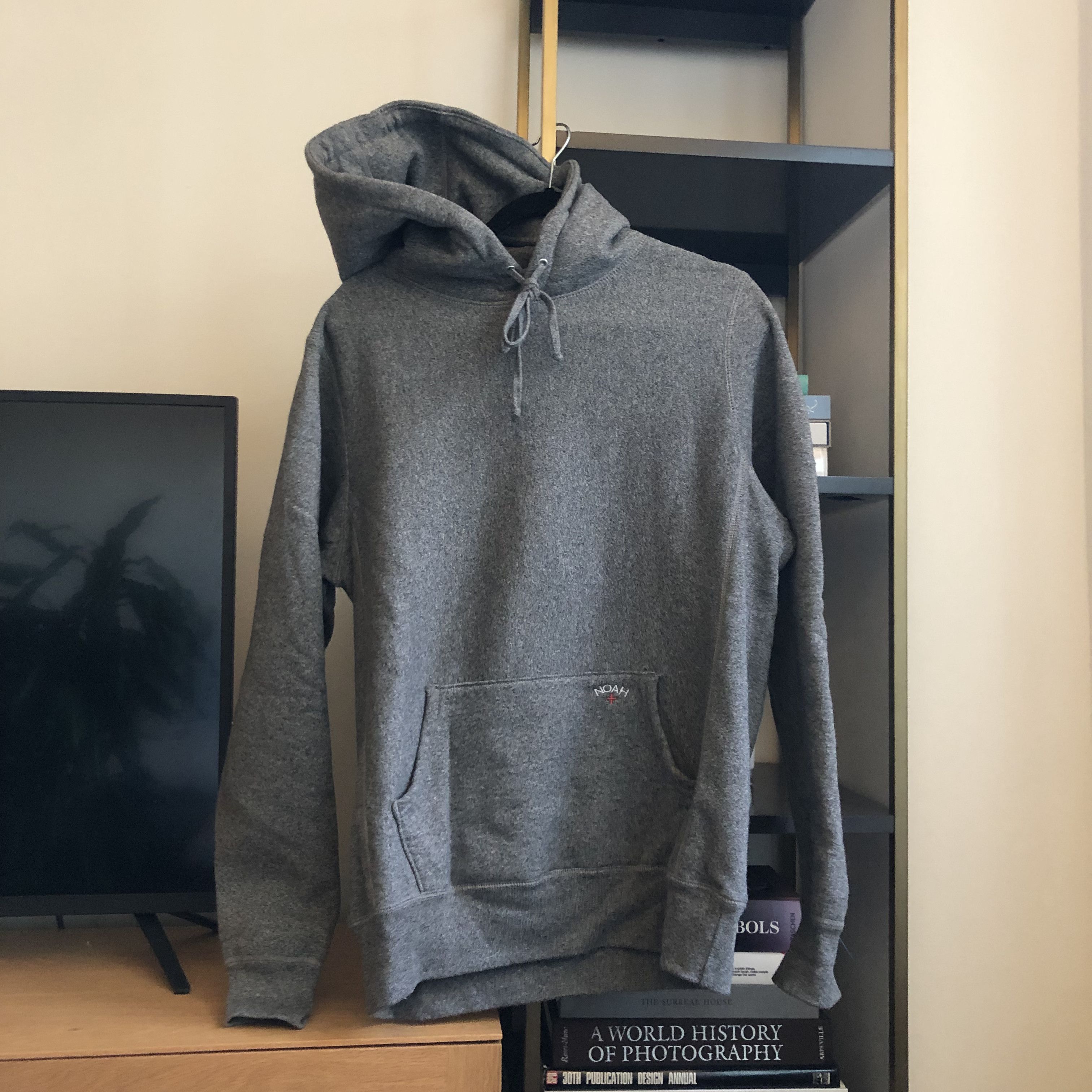 Noah Noah NYC Graphic Hoodie Color grey size M | Grailed