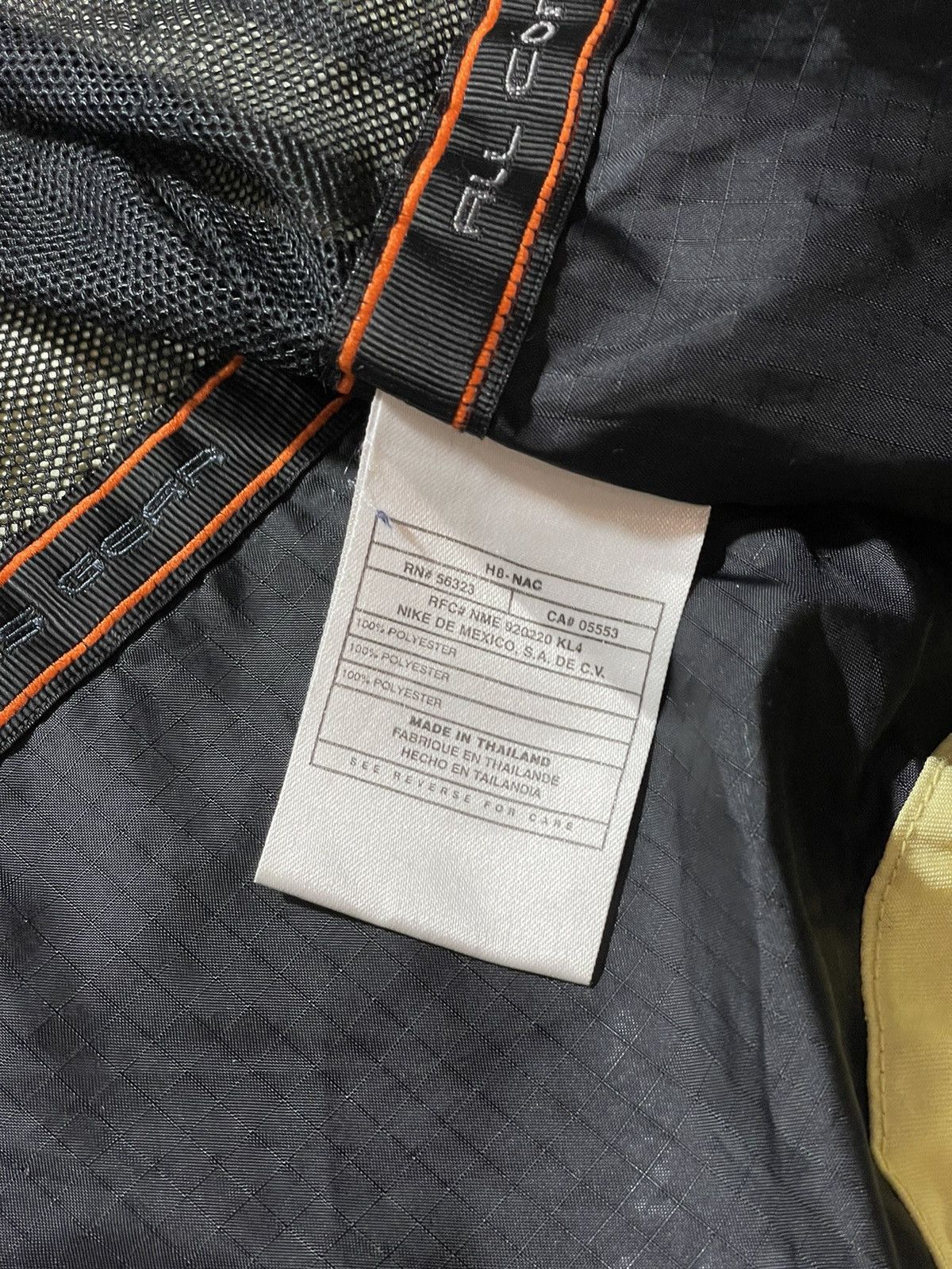 Nike Nike Acg Vintage Women’s Jacket Size L / US 10 / IT 46 - 11 Thumbnail