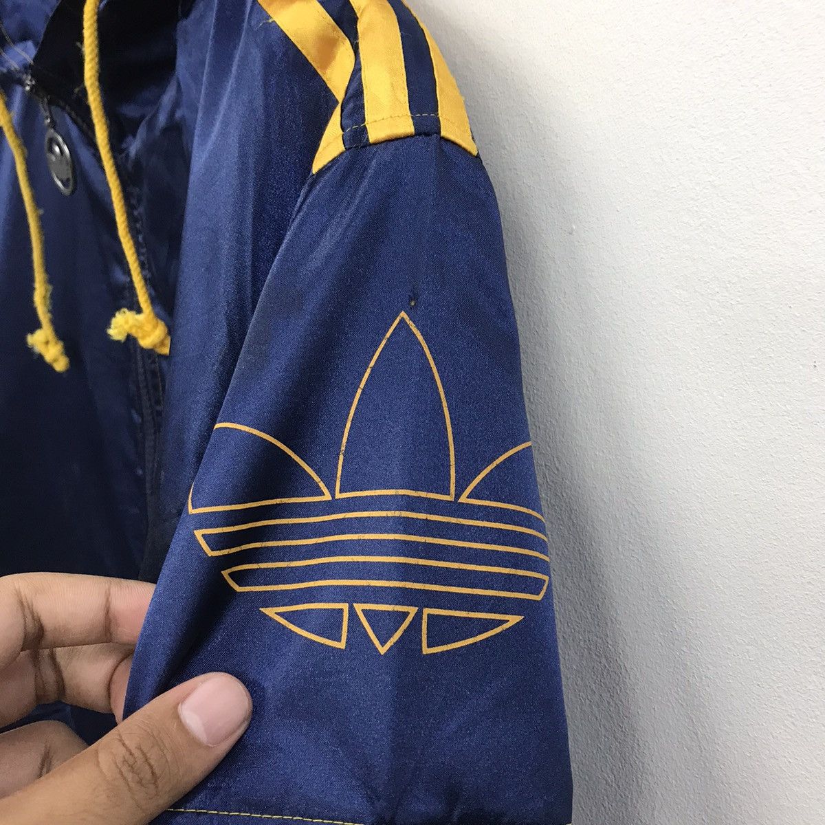 Adidas × Vintage Rare!! Vintage Adidas Big Logo Light Jacket Size US M / EU 48-50 / 2 - 10 Thumbnail