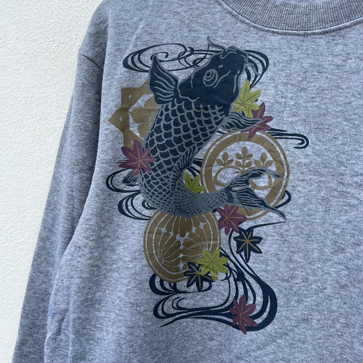 Japanese Brand VINTAGE SUKAJAN DESIGN SWEATSHIRT FISH COIL Size US L / EU 52-54 / 3 - 5 Thumbnail