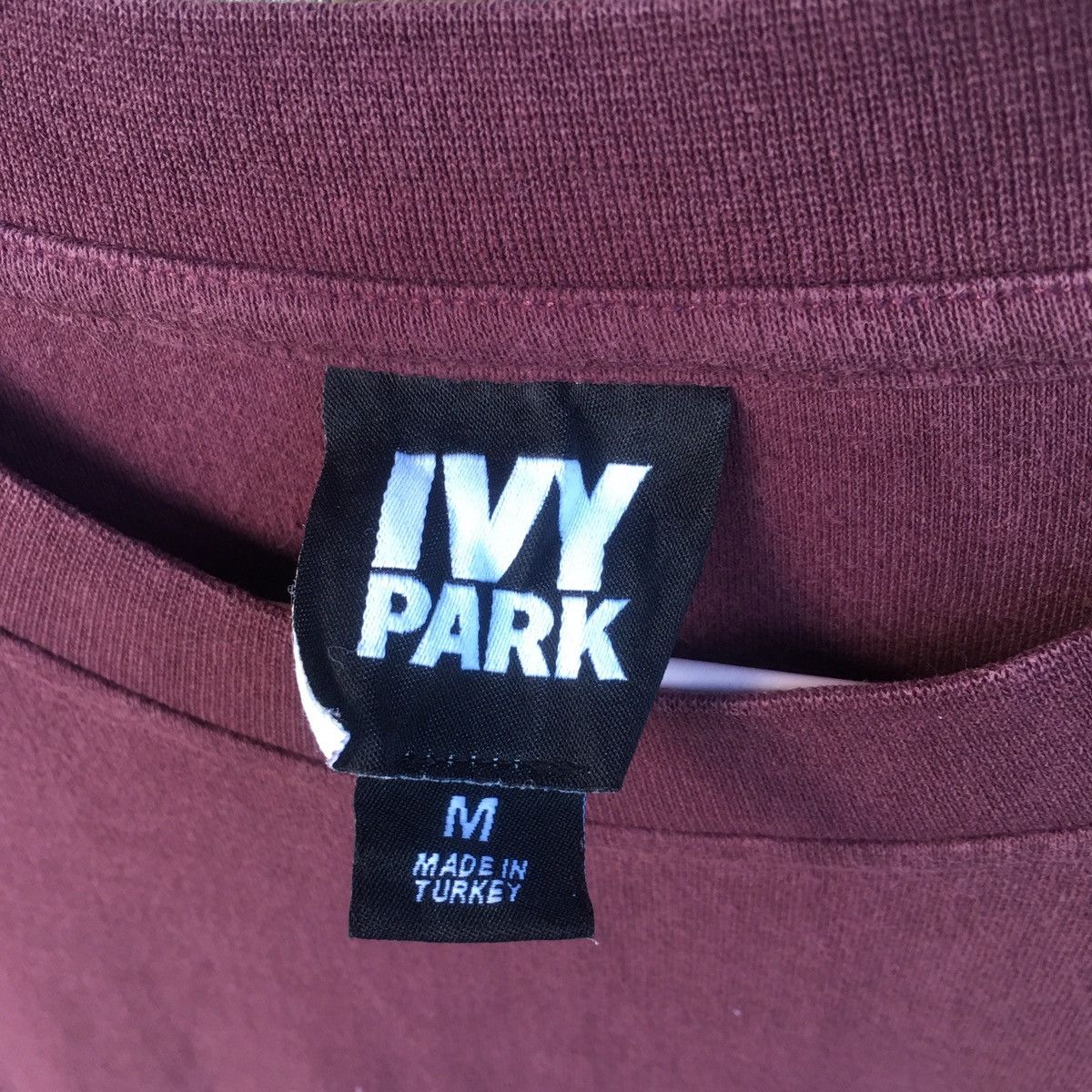 Ivy Park 💥SICK💥 FADED IVY PARK OVERSIZED ERD GRUNGE TEE Size US M / EU 48-50 / 2 - 4 Thumbnail
