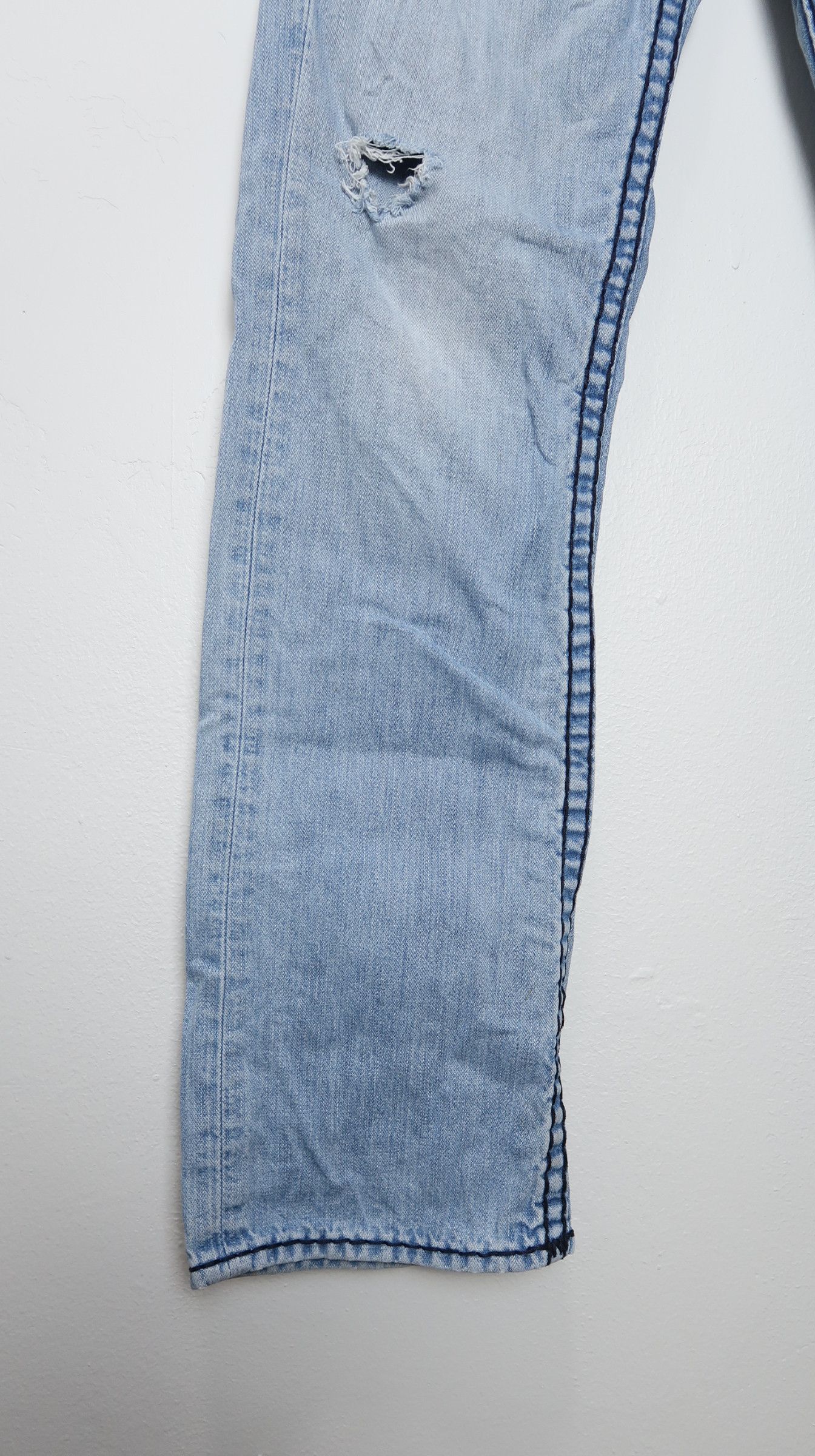 True Religion Vintage True Religion Ricky Super Distressed Denim Size US 32 / EU 48 - 5 Thumbnail
