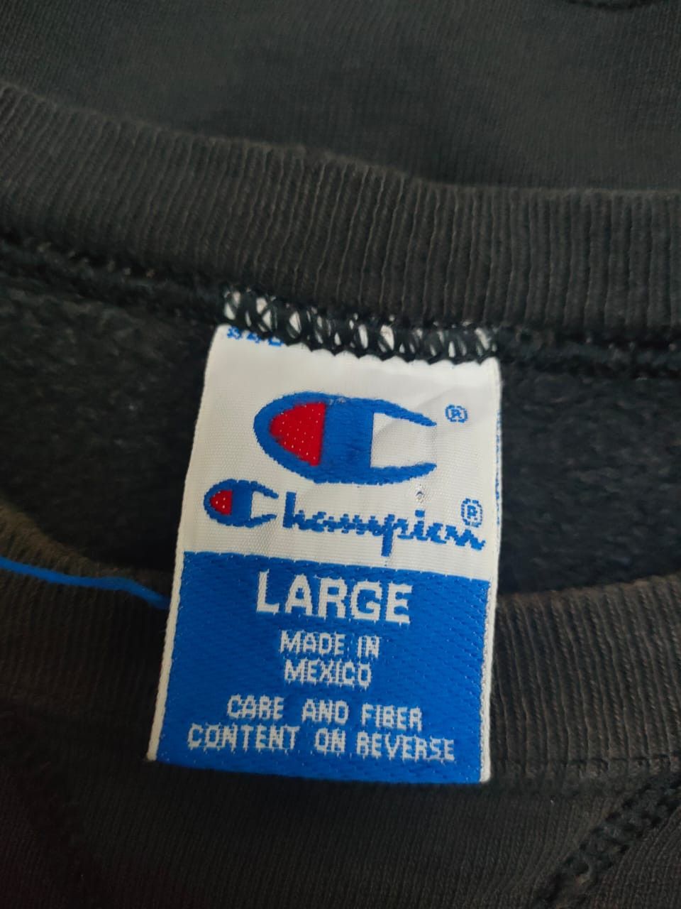 Champion Vintage Champion Faded Sweatshirt Size US L / EU 52-54 / 3 - 6 Thumbnail