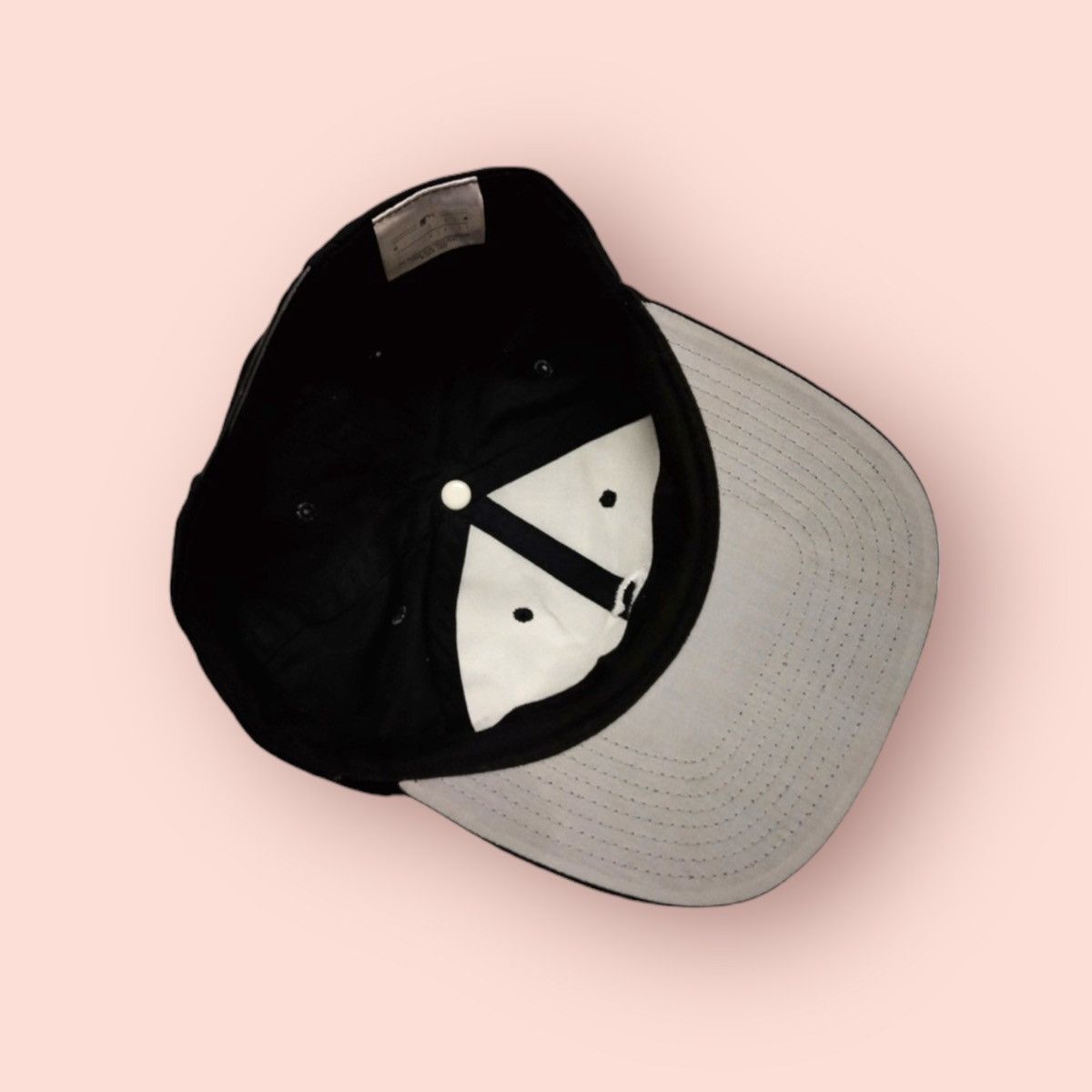 MLB × Vintage 1997 WHITE SOX VINTAGE MLB BASEBALL CAP Size ONE SIZE - 7 Thumbnail