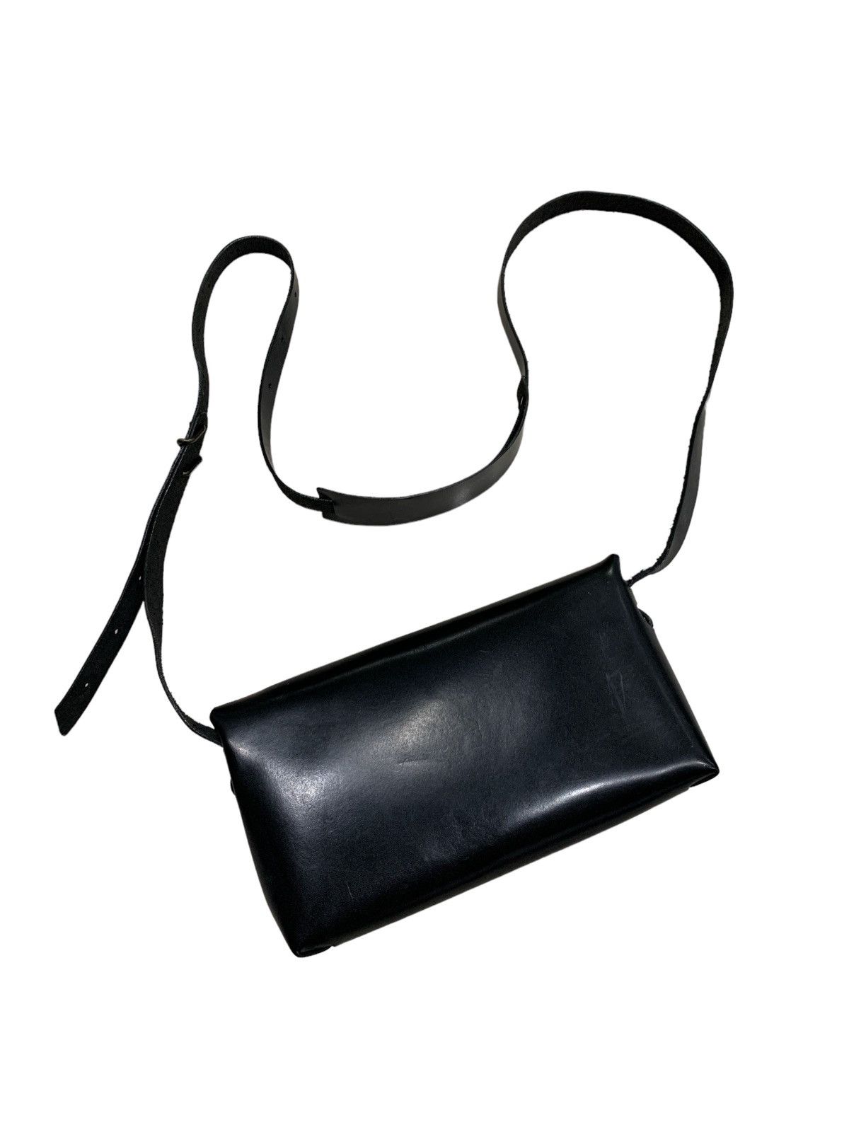 Japanese Brand NO.NO.YES! SHOSA ORIGAMI FULL LEATHER SLING BAG Size ONE SIZE - 3 Thumbnail