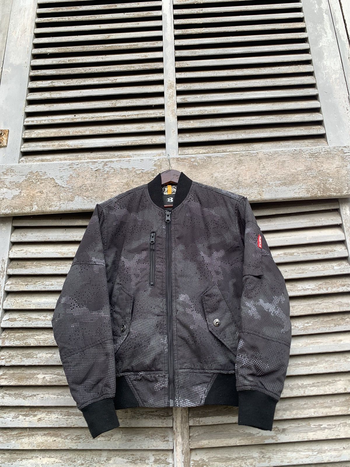 Japanese Brand 🪖Japanese Brand BURTLE Black Camo Bomber Jacket Size US XS / EU 42 / 0 - 5 Thumbnail