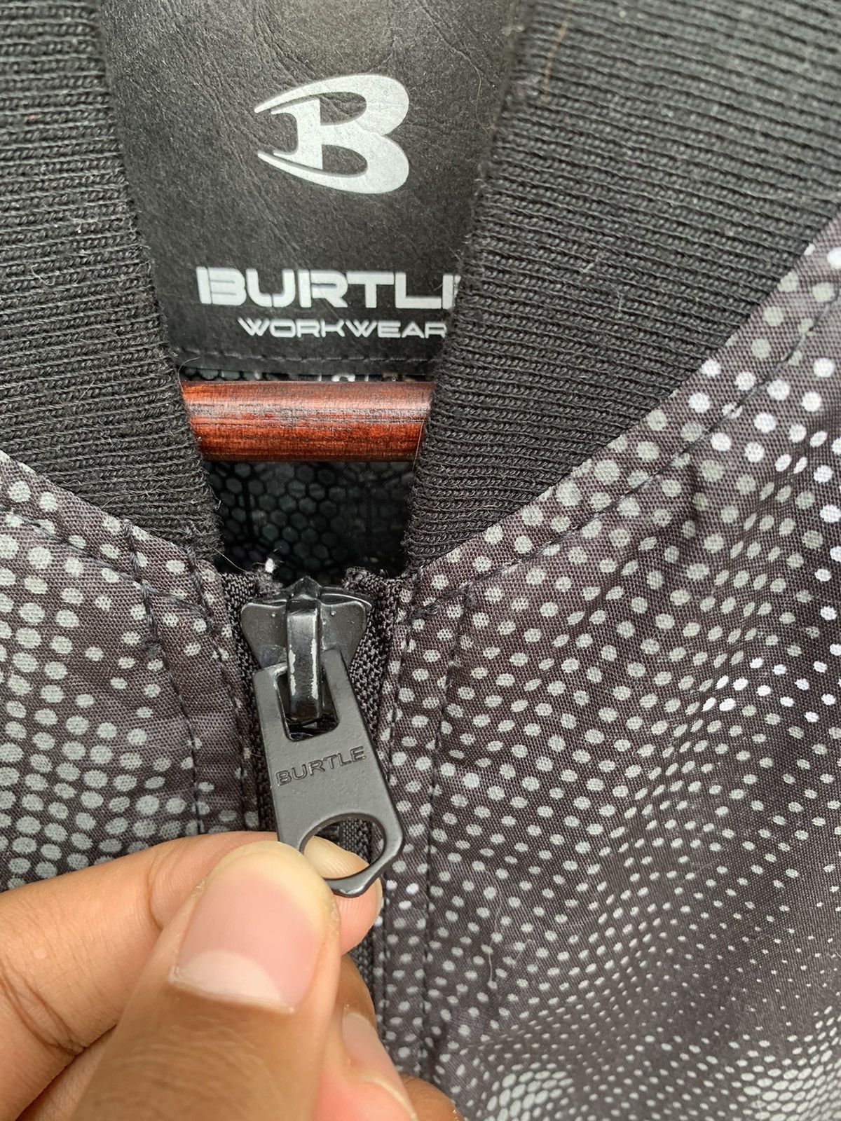 Japanese Brand 🪖Japanese Brand BURTLE Black Camo Bomber Jacket Size US XS / EU 42 / 0 - 12 Thumbnail