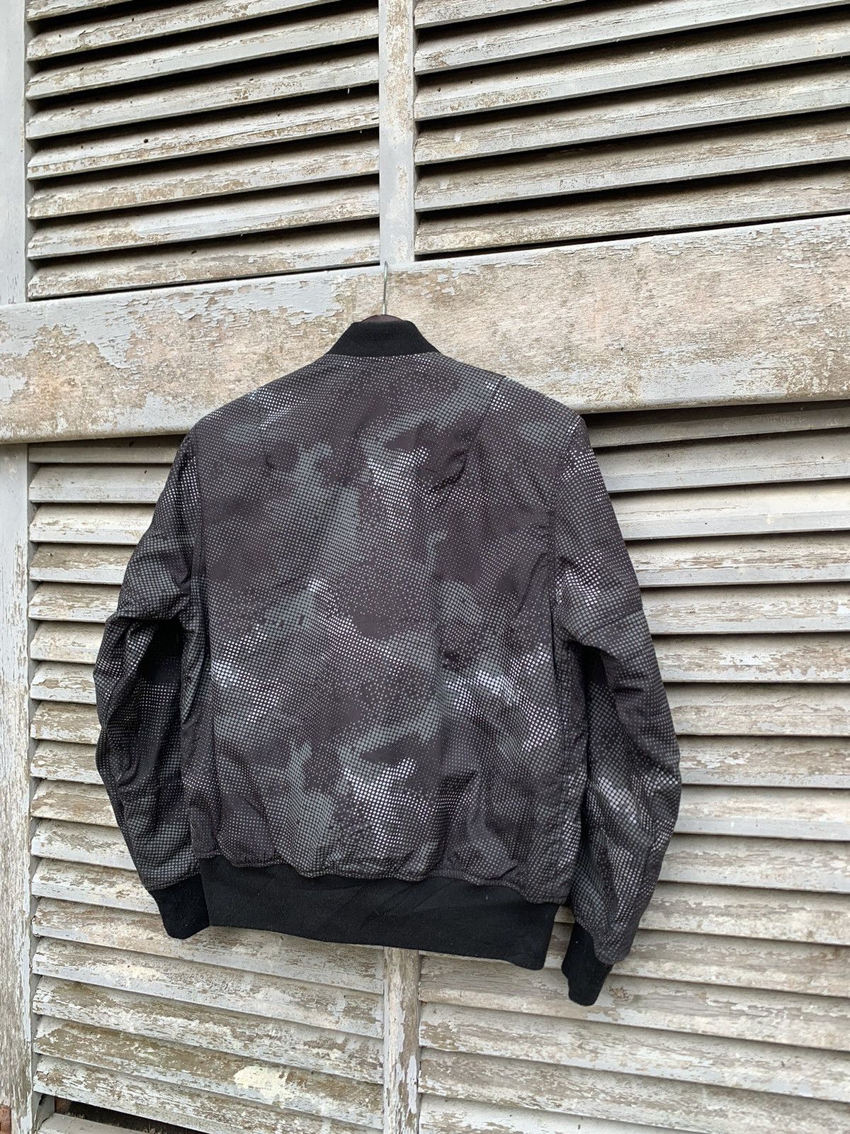 Japanese Brand 🪖Japanese Brand BURTLE Black Camo Bomber Jacket Size US XS / EU 42 / 0 - 8 Thumbnail
