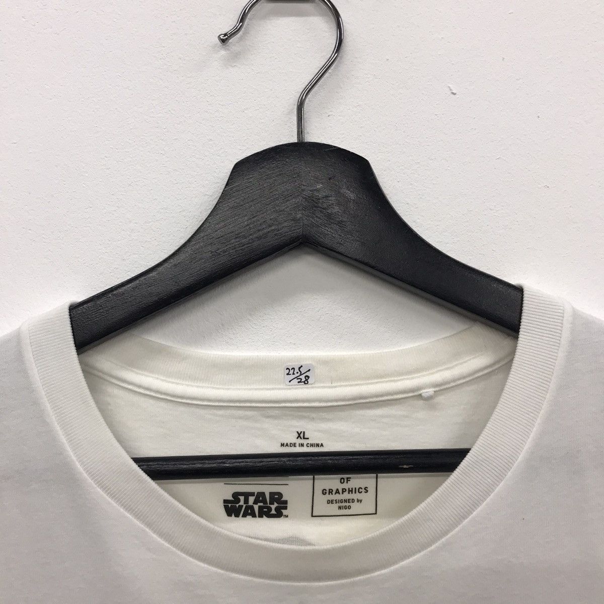 Nigo × Star Wars × Uniqlo Rare!! Japanese Brand Tee Uniqlo X STAR WARS X NIGO Size US XL / EU 56 / 4 - 4 Thumbnail