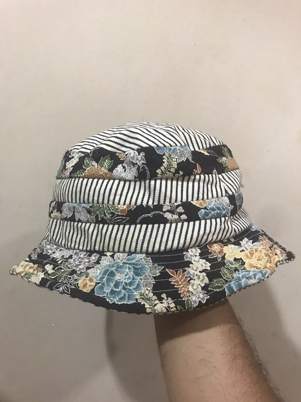 Other 🔥Vintage🔥 Unique Floral Pattern Bucket Hat Size ONE SIZE - 2 Thumbnail