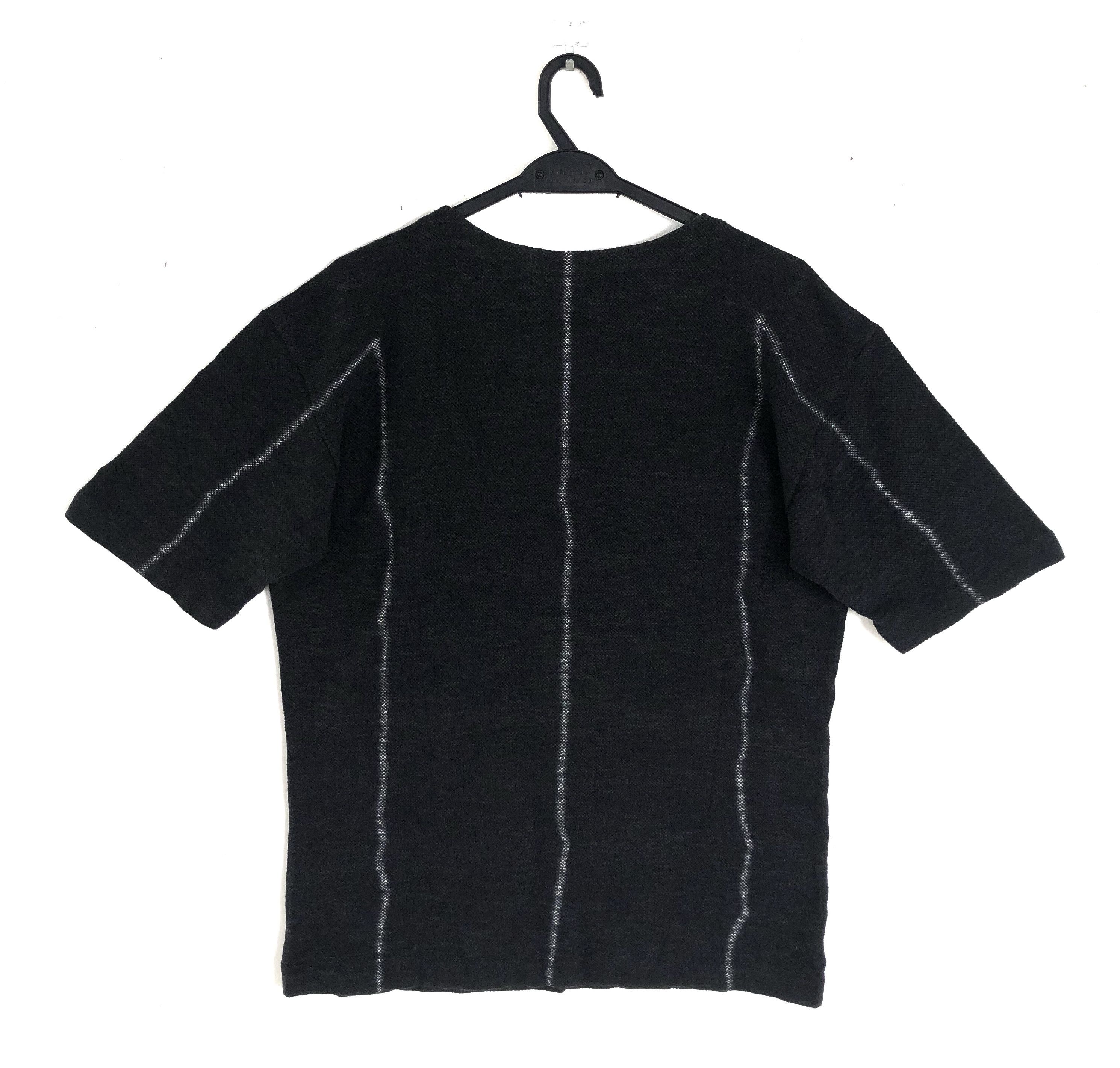 Issey Miyake RARE🔥A/W 2007 ISSEY MIYAKE MEN SNAKE TEXTURED SHIRT Size US L / EU 52-54 / 3 - 2 Thumbnail