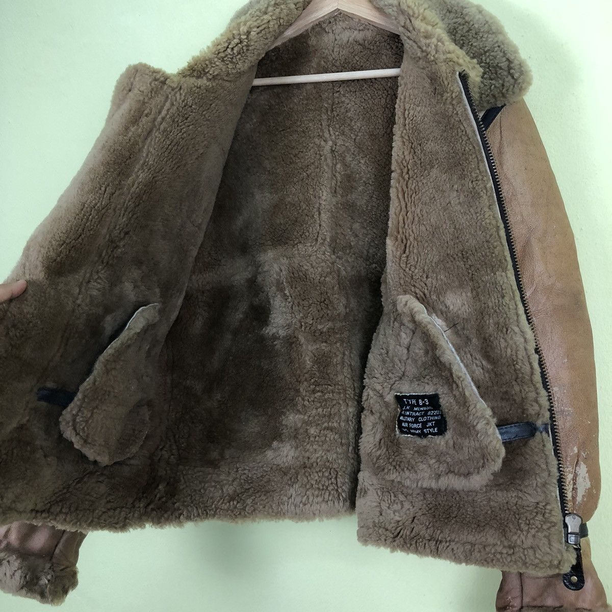 Vintage Vintage B 3 Leather Military Design Size US L / EU 52-54 / 3 - 15 Thumbnail