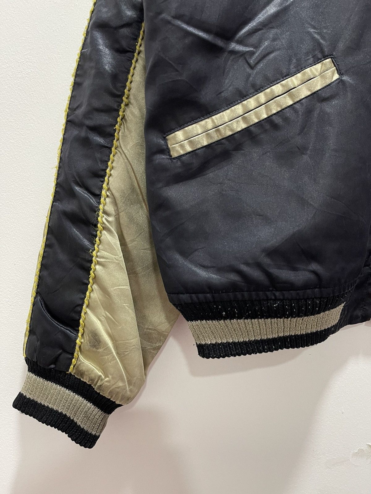 Vintage VINTAGE PATINA DRAGONFLY SUKAJAN SOUVENIR DISTRESSED JACKET Size US M / EU 48-50 / 2 - 16 Thumbnail