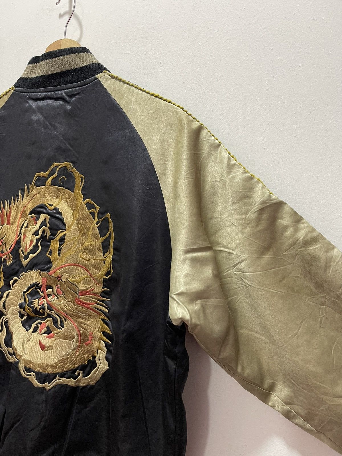 Vintage VINTAGE PATINA DRAGONFLY SUKAJAN SOUVENIR DISTRESSED JACKET Size US M / EU 48-50 / 2 - 3 Thumbnail