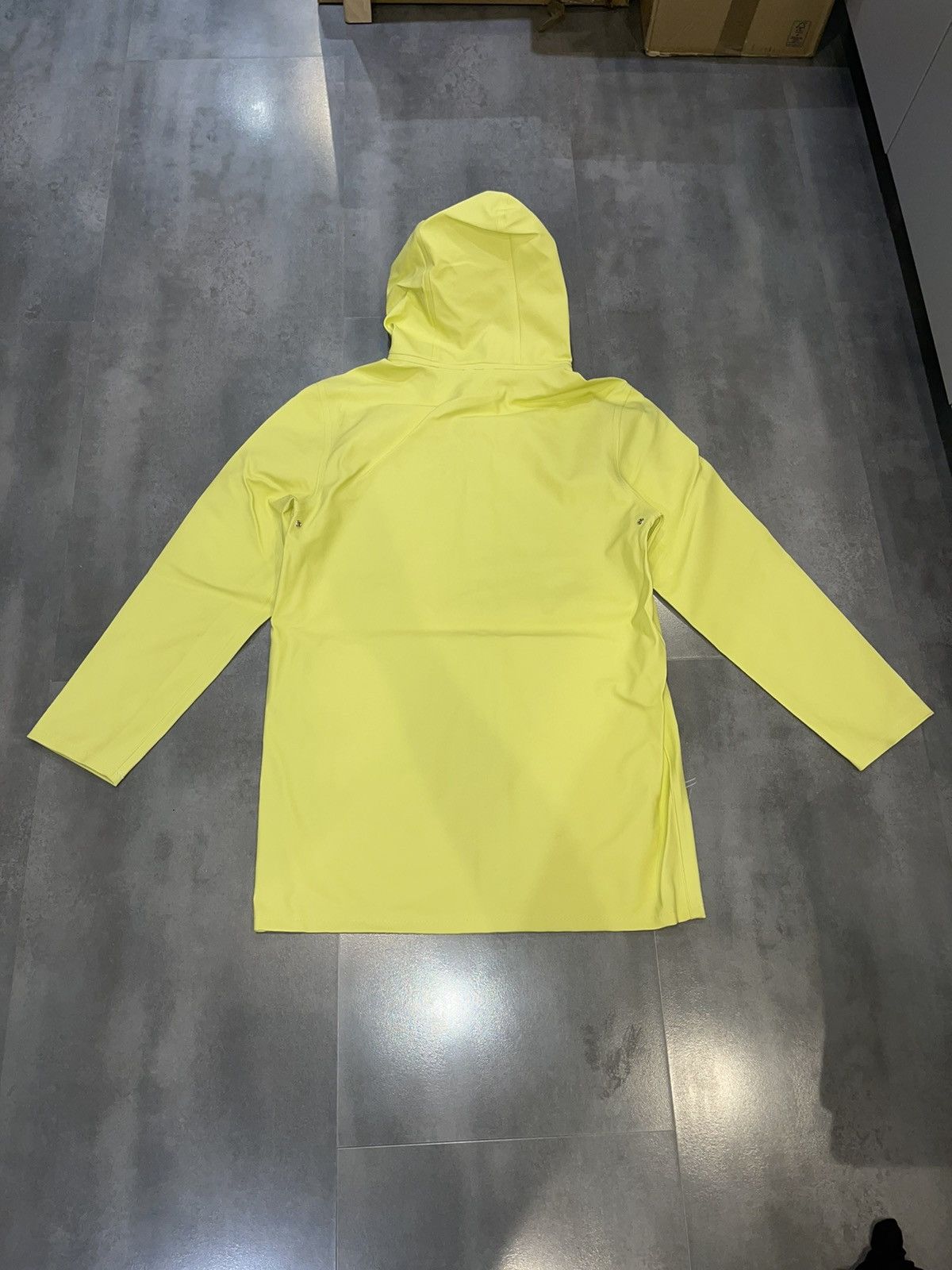 Stutterheim DS! Stutterheim Stockholm Lemon Raincoat Size US M / EU 48-50 / 2 - 7 Thumbnail