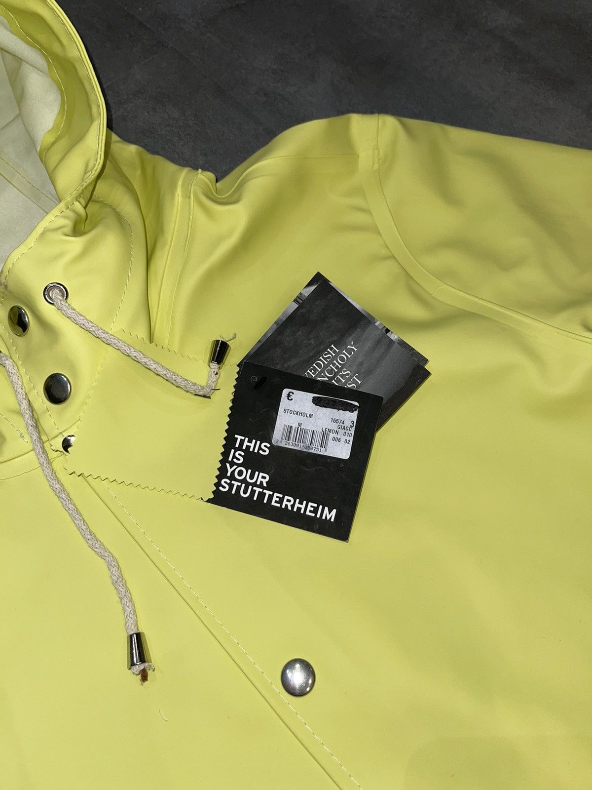 Stutterheim DS! Stutterheim Stockholm Lemon Raincoat Size US M / EU 48-50 / 2 - 13 Thumbnail