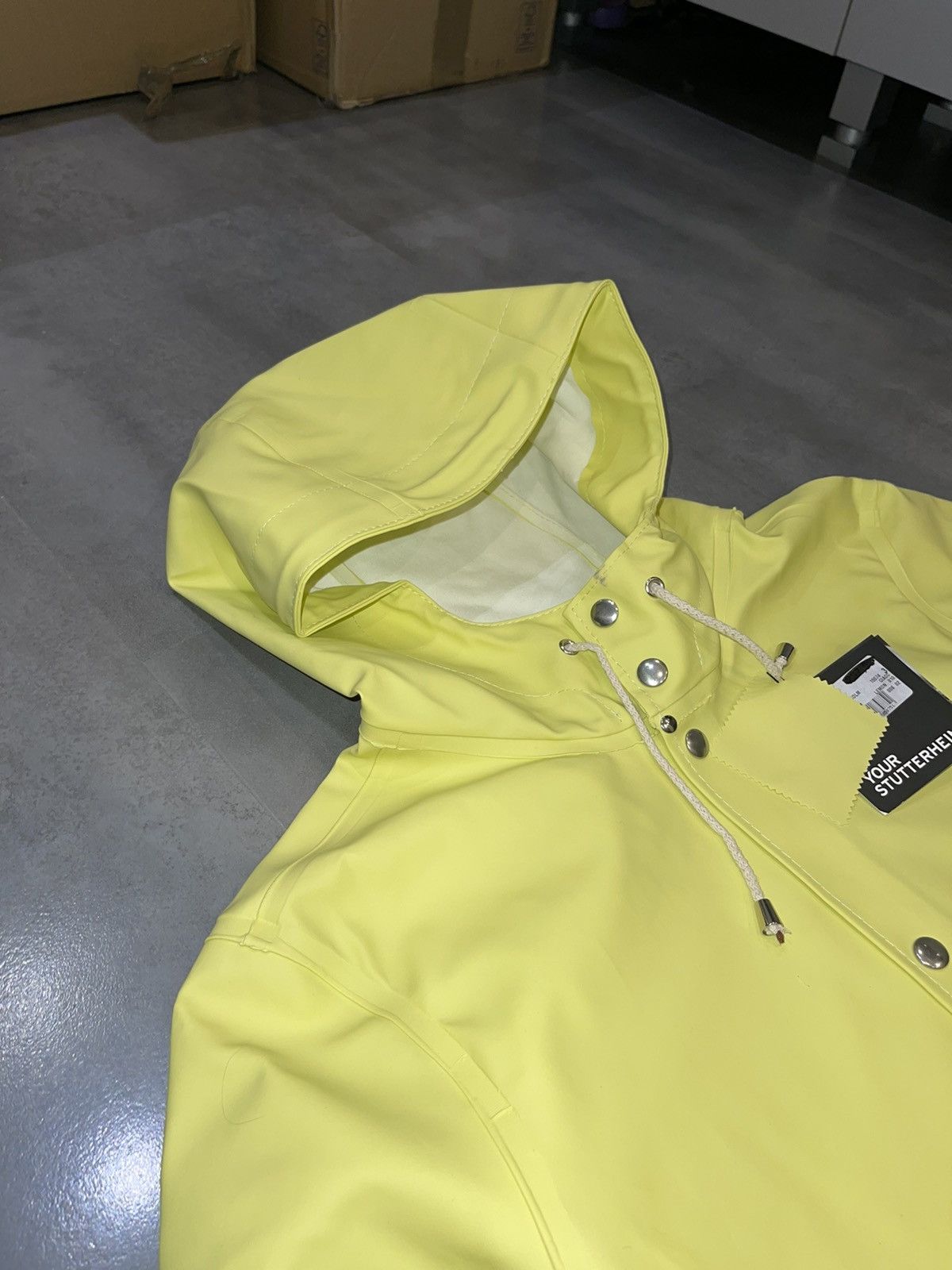 Stutterheim DS! Stutterheim Stockholm Lemon Raincoat Size US M / EU 48-50 / 2 - 10 Thumbnail