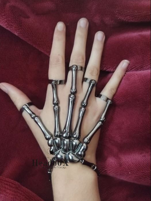 Jewelry Hand Skull Skeleton Bracelet (Black) Size ONE SIZE - 2 Thumbnail