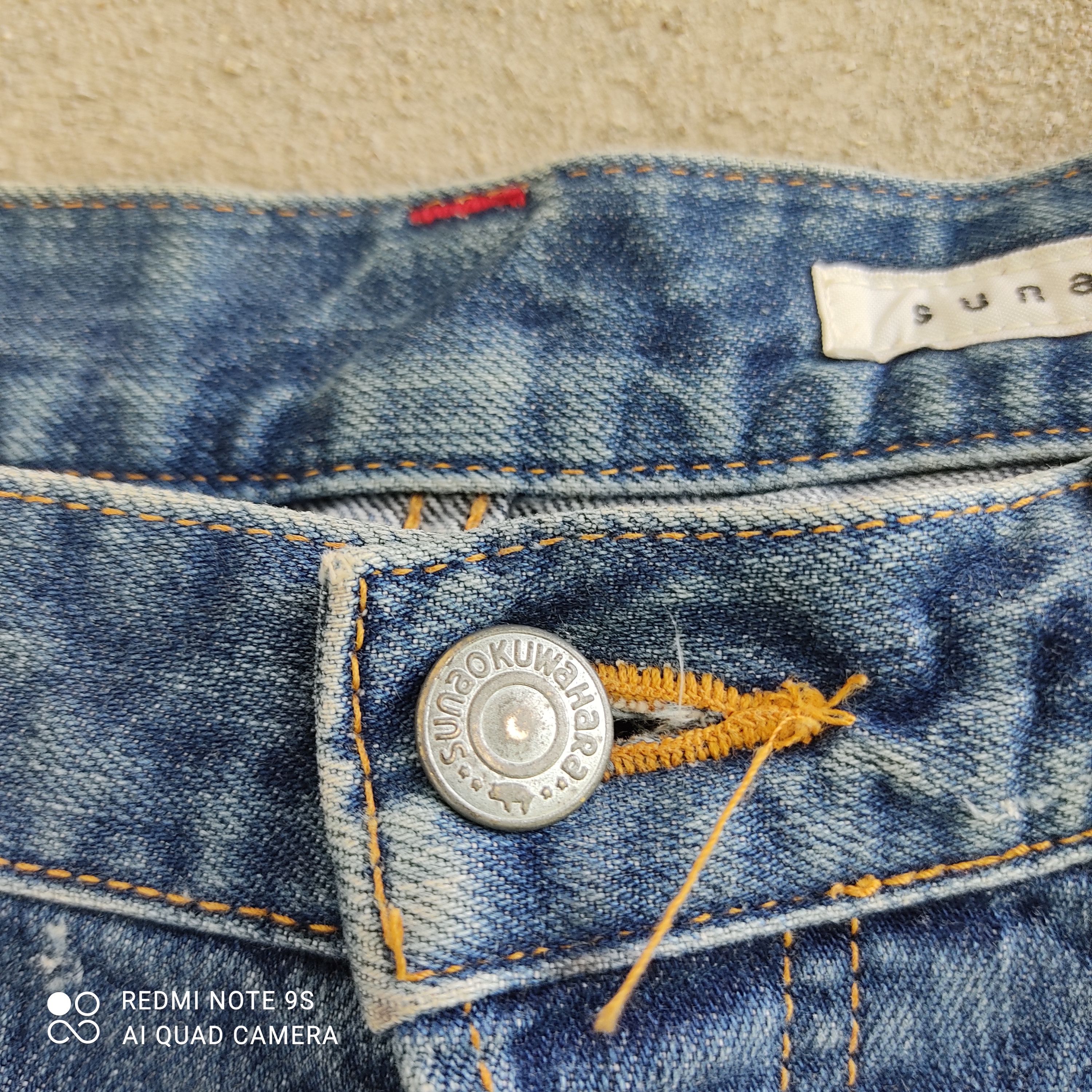 Issey Miyake Issey Miyake Sunaokuwahara Buckleback Distressed Denime Size 32" / US 10 / IT 46 - 12 Thumbnail