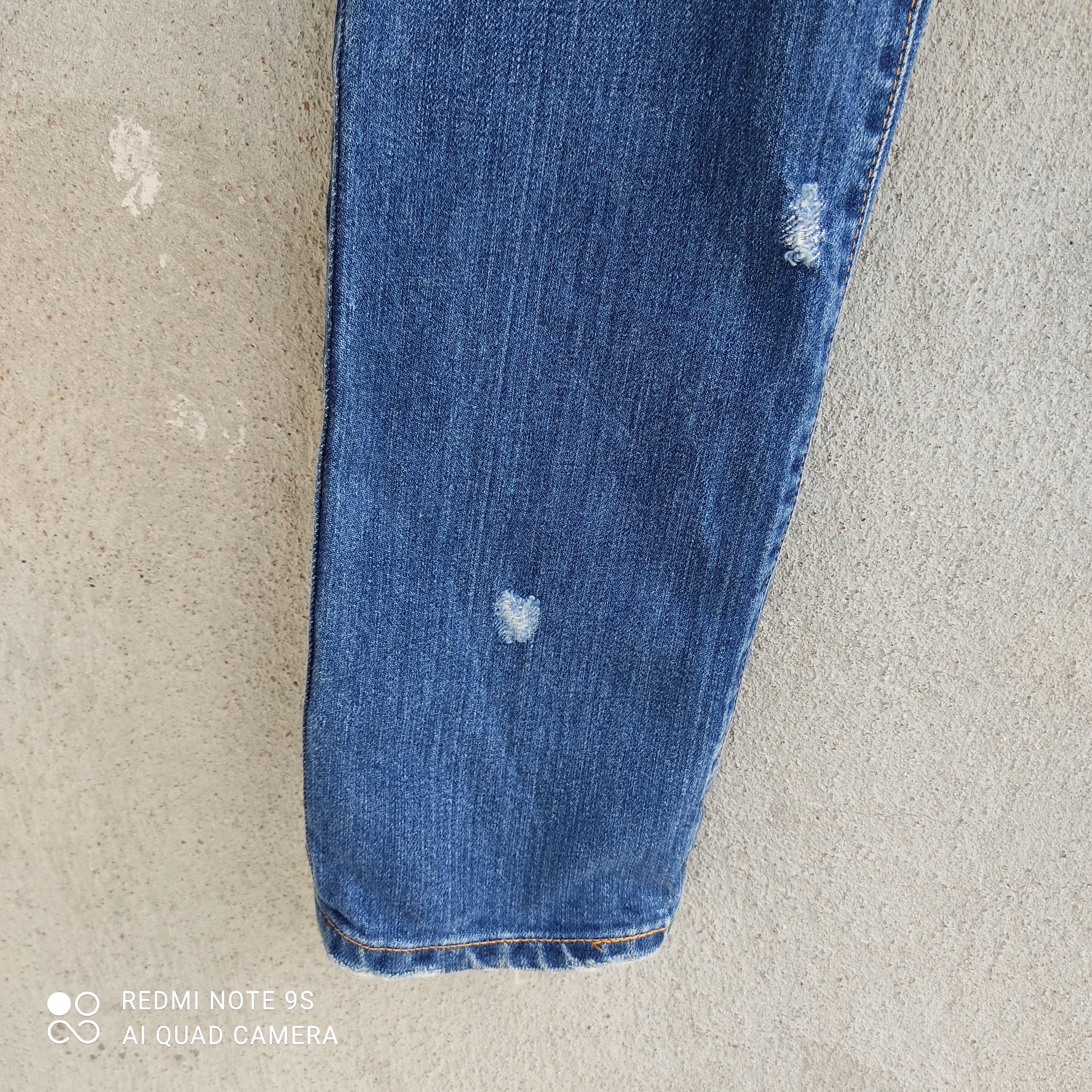 Issey Miyake Issey Miyake Sunaokuwahara Buckleback Distressed Denime Size 32" / US 10 / IT 46 - 10 Thumbnail