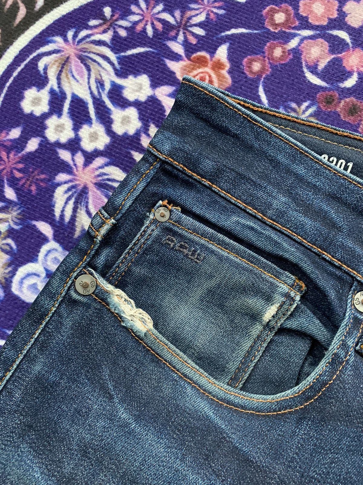 Designer G Star Raw Tapered Distressed Denim Size US 35 - 3 Thumbnail
