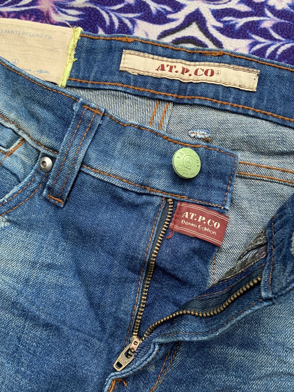 AT.P.CO × Designer AT.P.CO Italy Distressed Denim Size US 33 - 3 Thumbnail