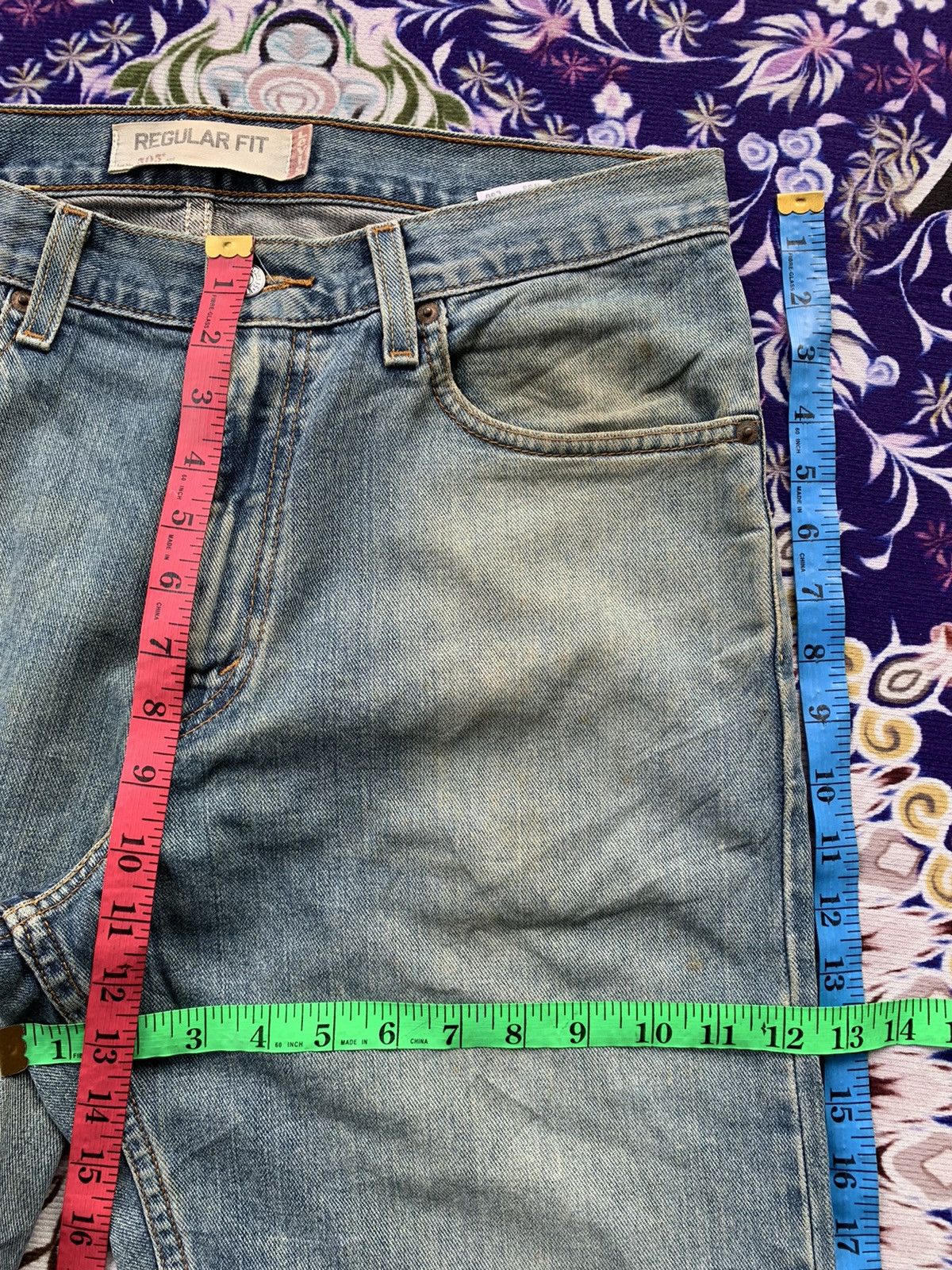 Levi's Vintage Levis 505 Faded Wash Denim Size US 35 - 12 Thumbnail