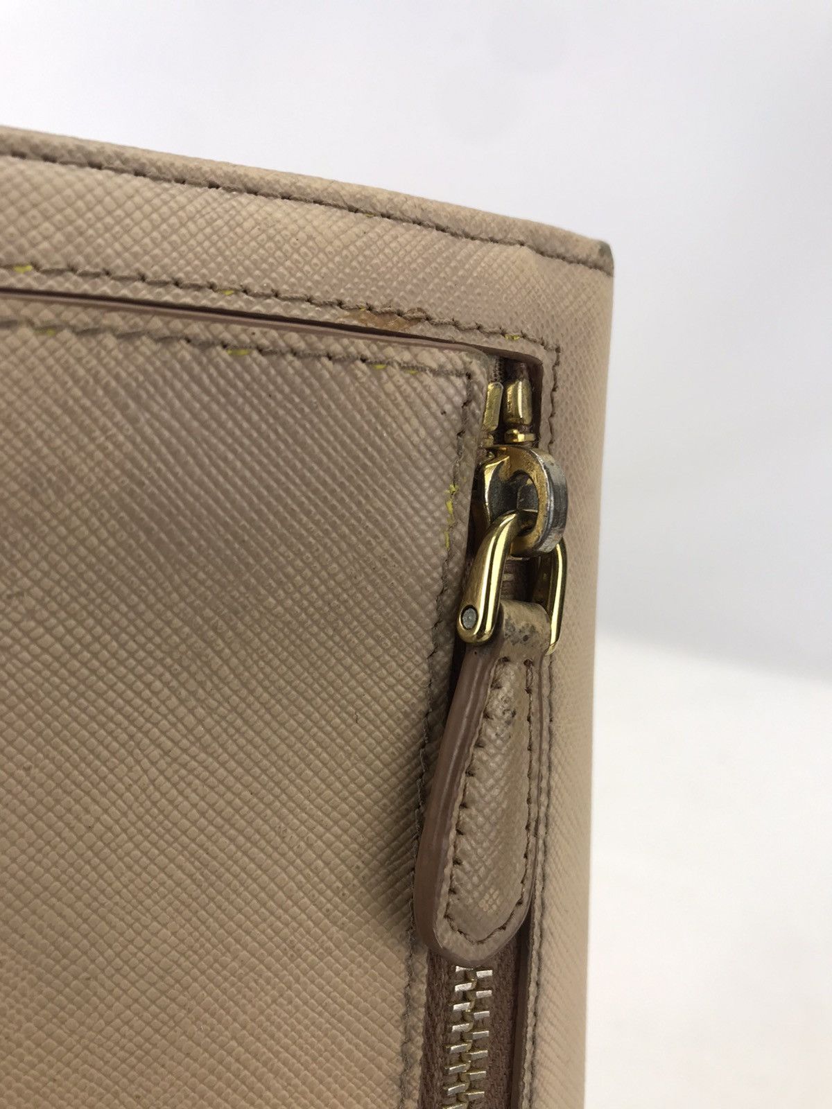 Prada ❌Last Drop❌ Authentic Prada Long wallet Size ONE SIZE - 6 Thumbnail