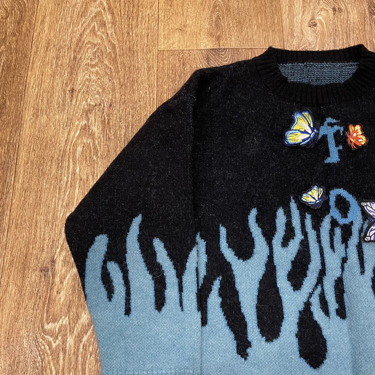 Vintage Y2K Graphic Knit Sweater Flame Print Streetwear Boxy Slim S Size US S / EU 44-46 / 1 - 4 Thumbnail