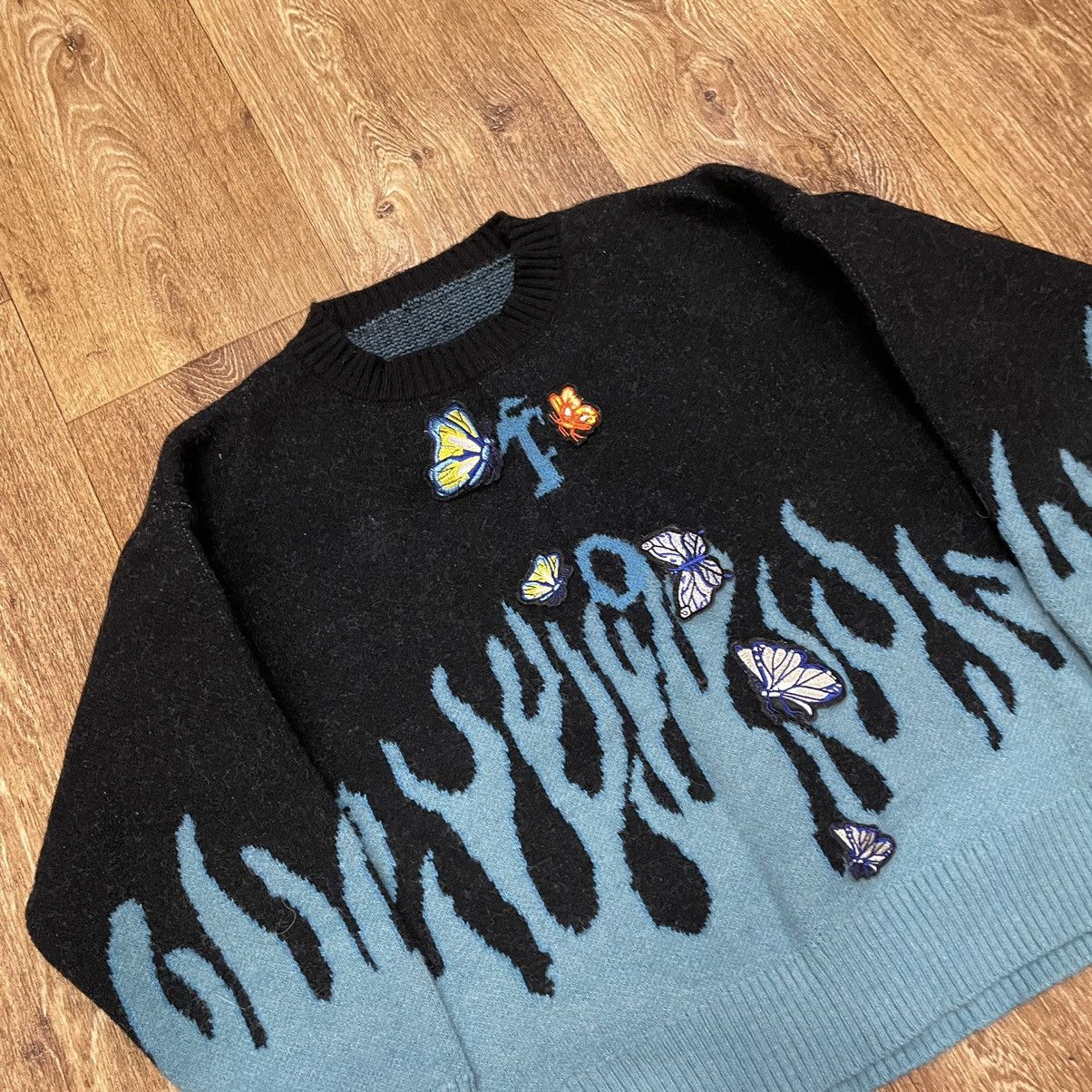 Vintage Y2K Graphic Knit Sweater Flame Print Streetwear Boxy Slim S Size US S / EU 44-46 / 1 - 5 Thumbnail