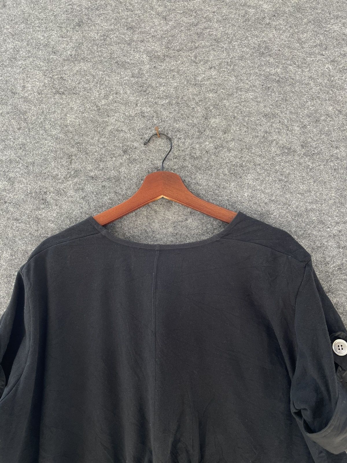 Issey Miyake ISSEY MIYAKE MERCIBEAUCOP CROP TOP Size S / US 4 / IT 40 - 4 Thumbnail