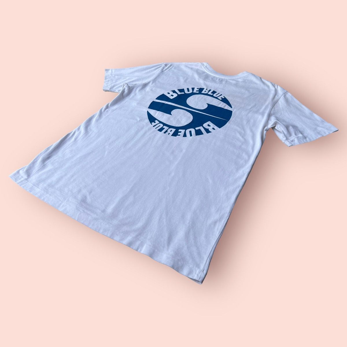 Blue Blue Japan × Japanese Brand VINTAGE BLUE BLUE JAPAN REAR BIG LOGO POCKET TEE Size US M / EU 48-50 / 2 - 8 Thumbnail