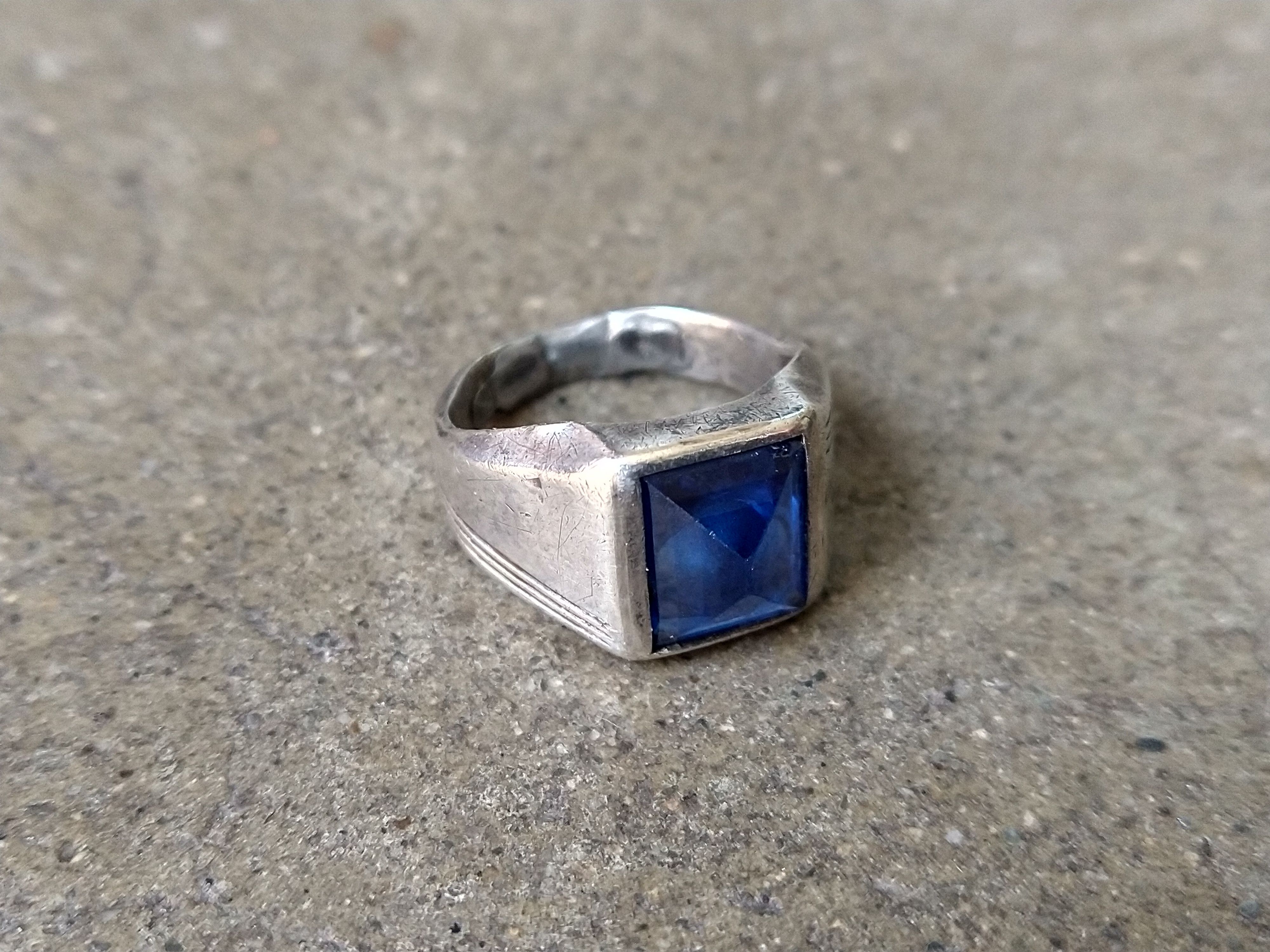 Jewelry x Vintage Sterling Silver Ring Size 6.75 Blue Glass Art Deco in Silver/Blue, Men's